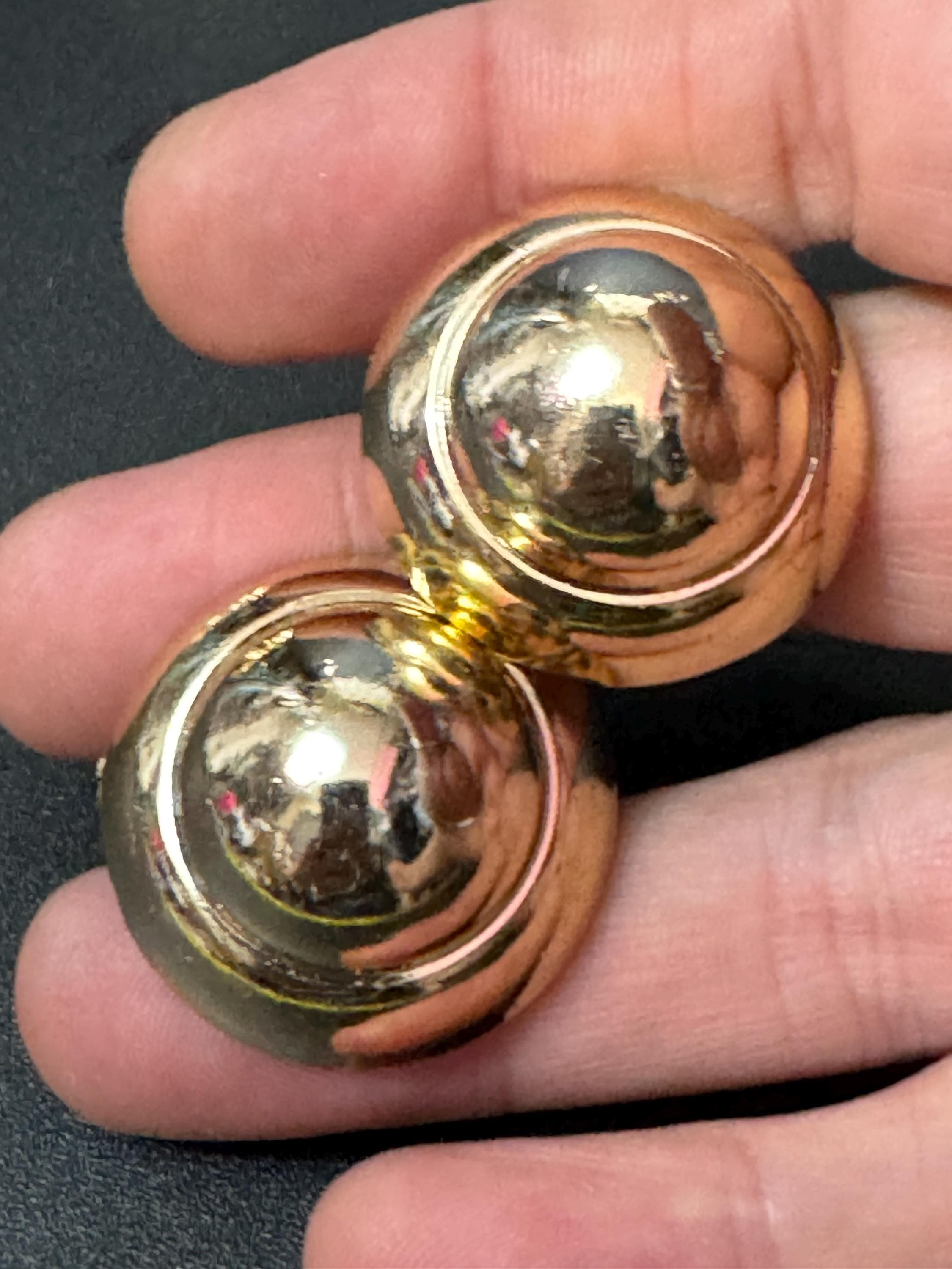French champagne gold domed plastic clip on earrings 1950s 1960s old shop stock