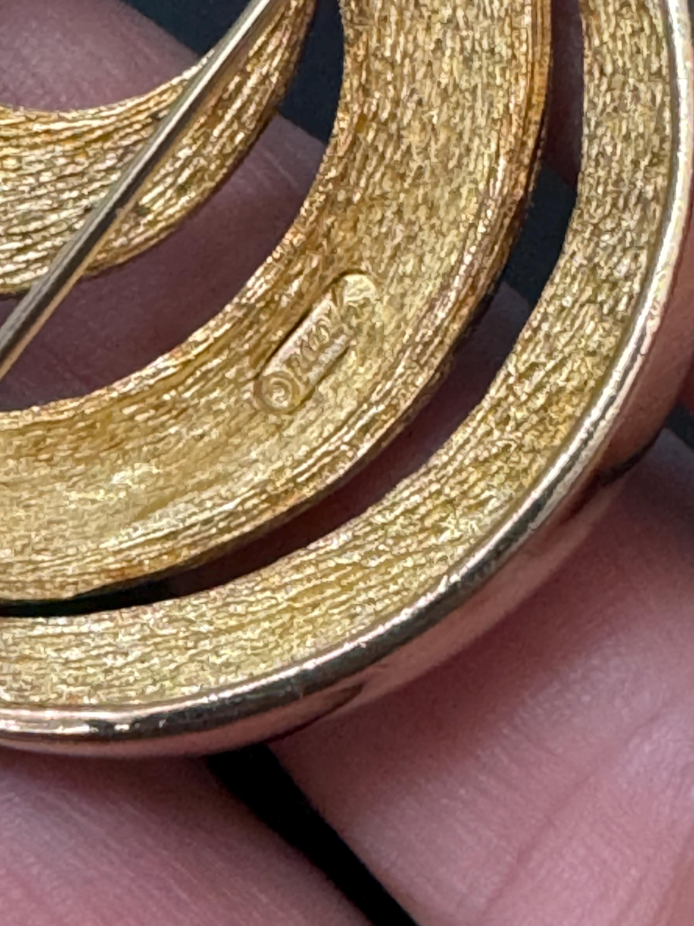 Signed GROSSE German Gold Tone Rhinestone Brooch