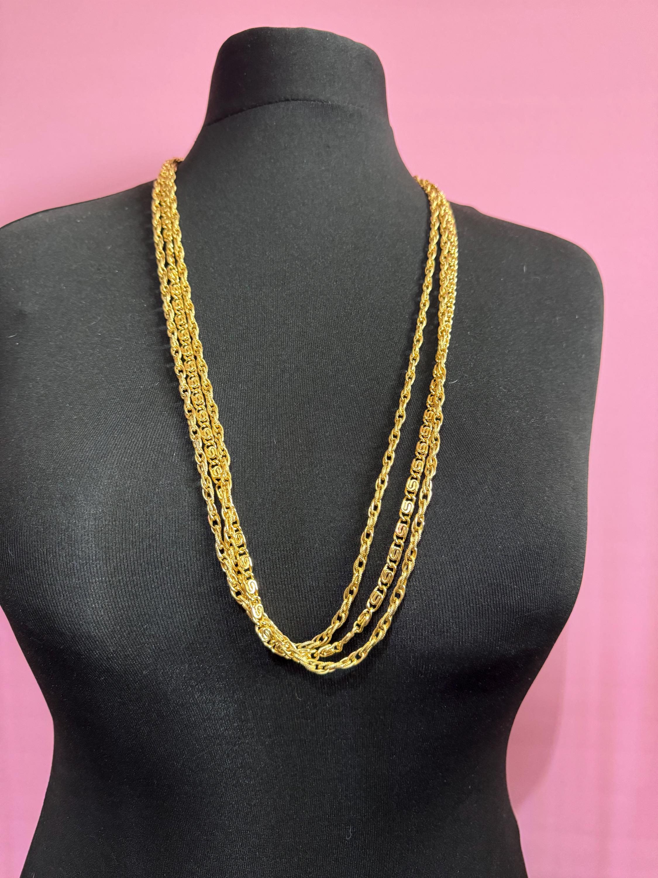Vintage 1970s Gold Tone Scroll Link Multi Strand Necklace