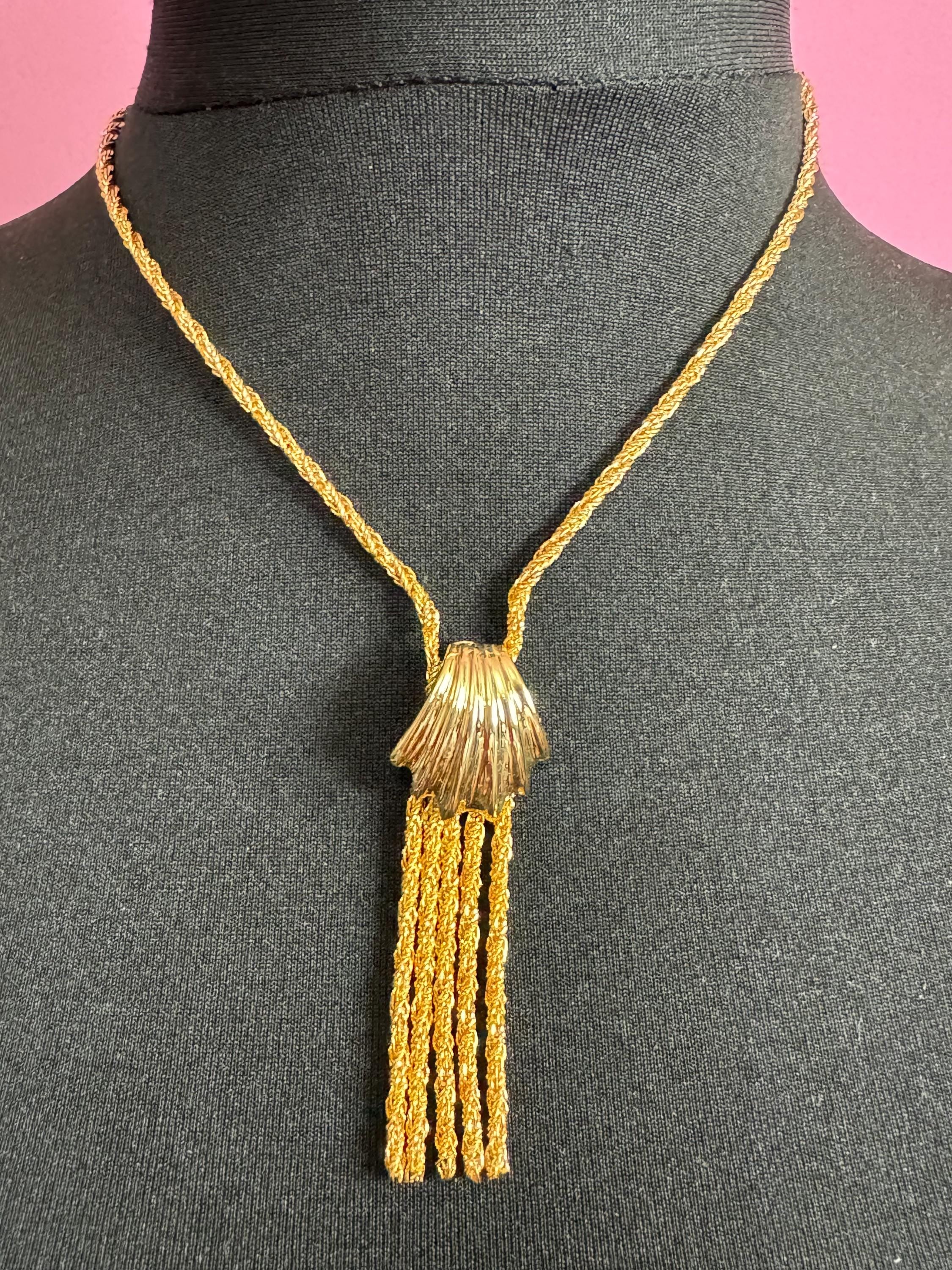 true Vintage gold plated rope chain lariat negligee long drop tassel necklace old shop stock