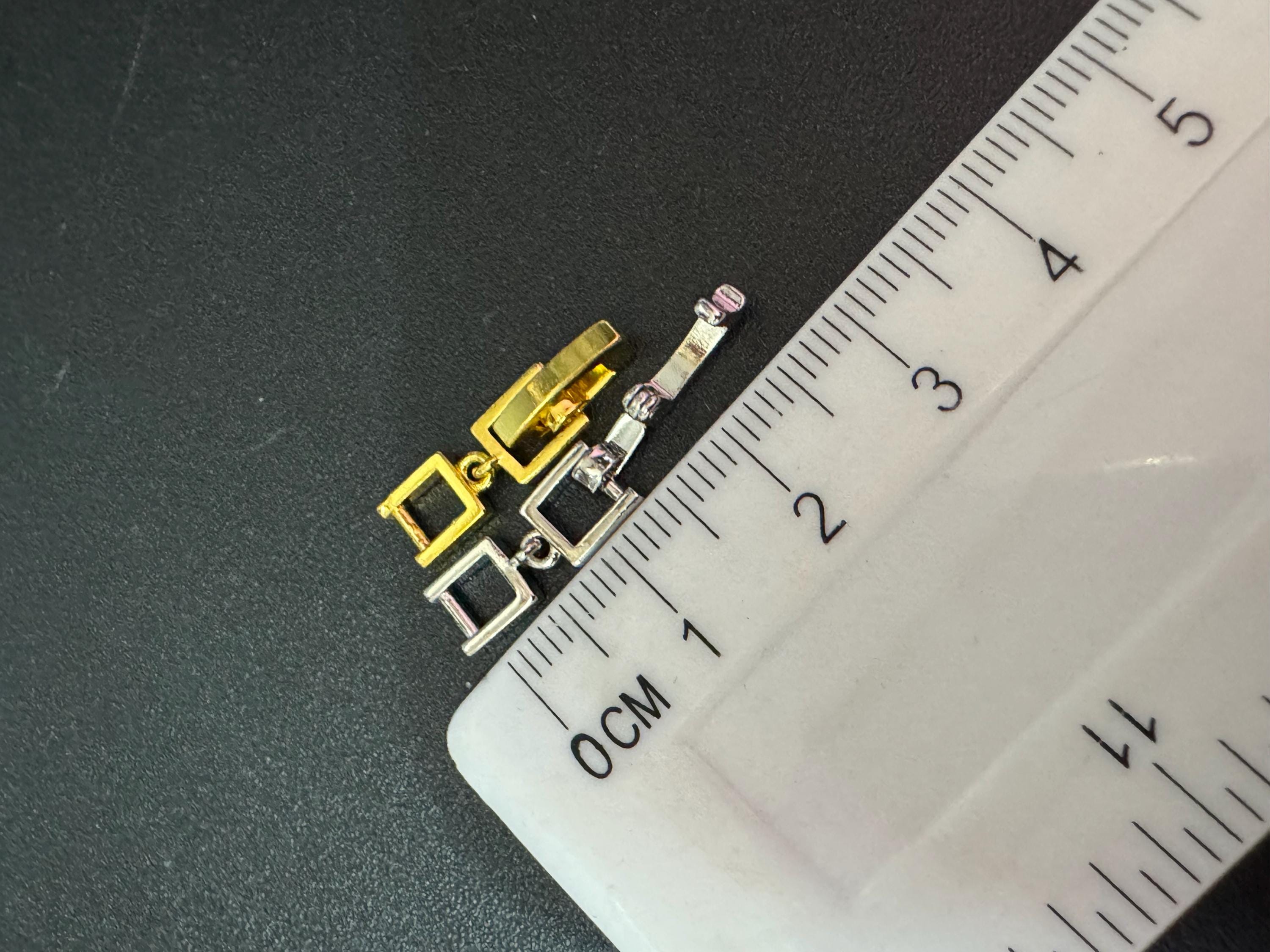 Necklace and bracelet Extender Safety Chains, Gold & Silver tone