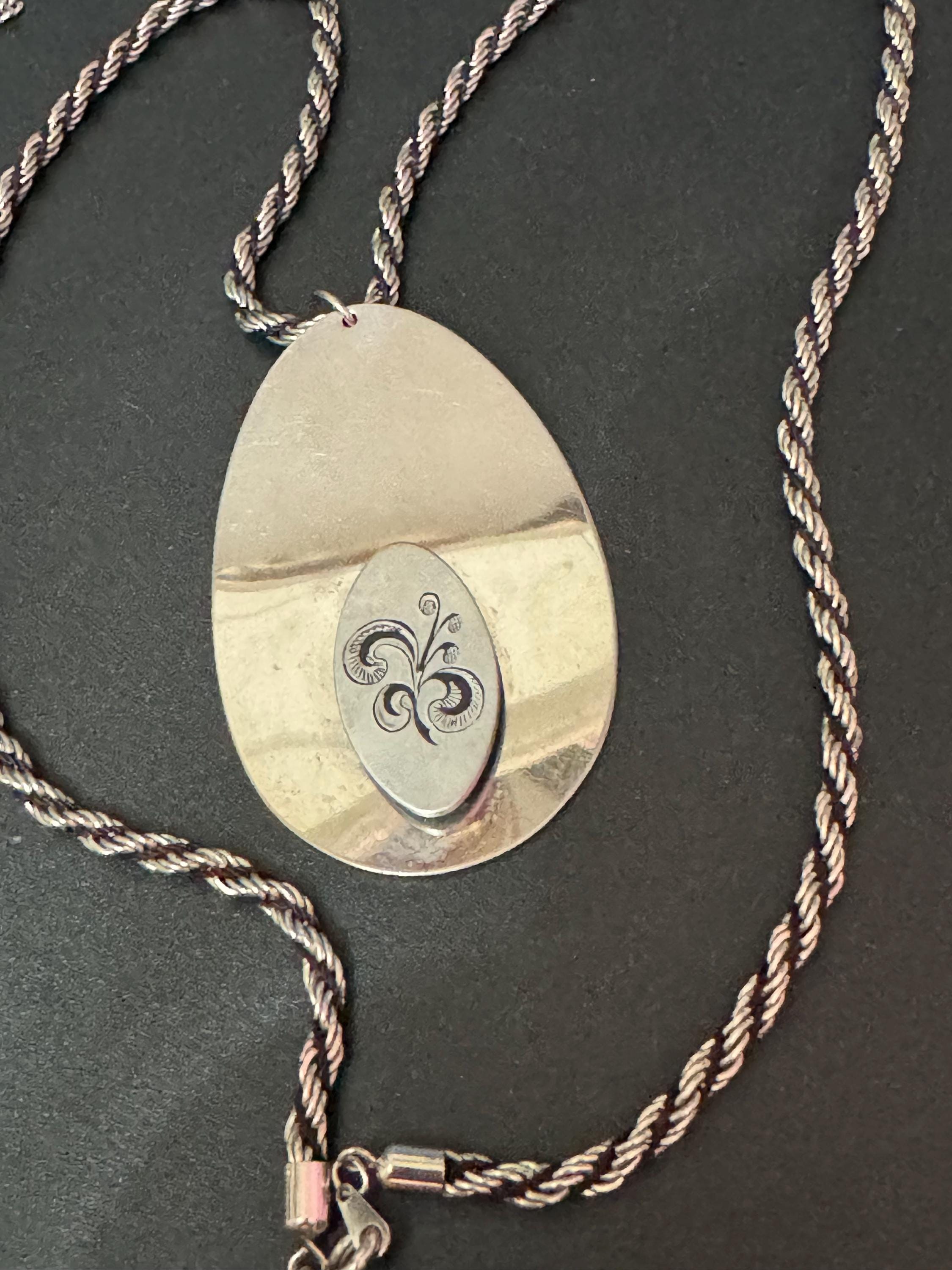 Vintage Modernist Etched Medallion Pendant Necklace: Mid Century Stainless Steel