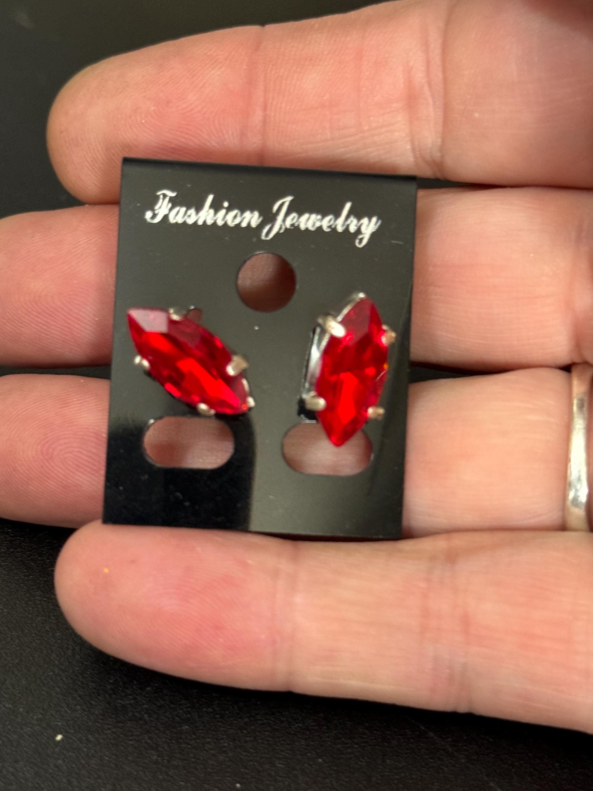 Ruby Red glass diamanté crystal earrings pierced 15mm