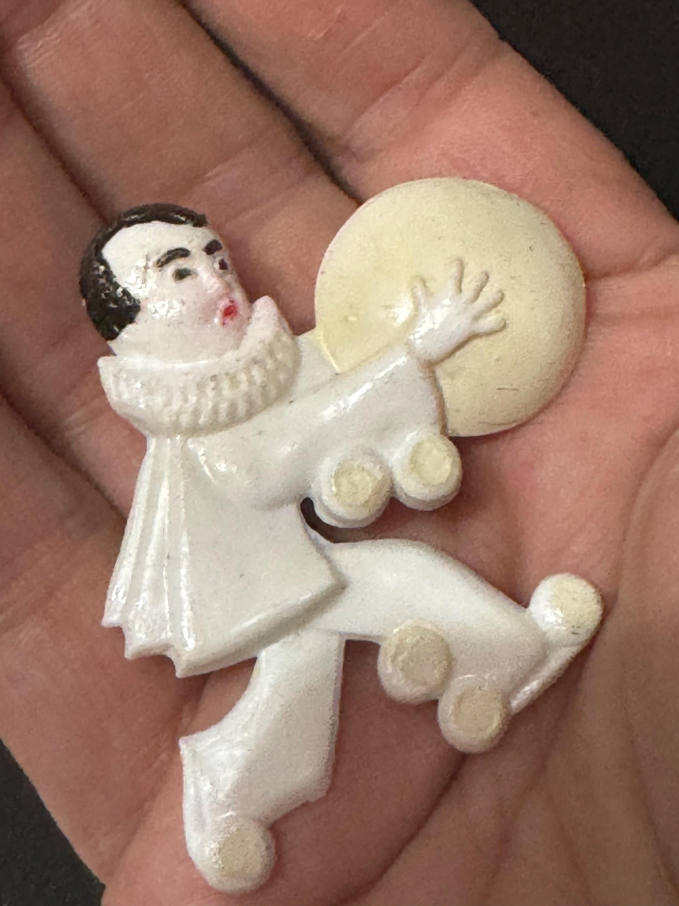 white plastic Pierrot brooch, vintage 1960s French clown