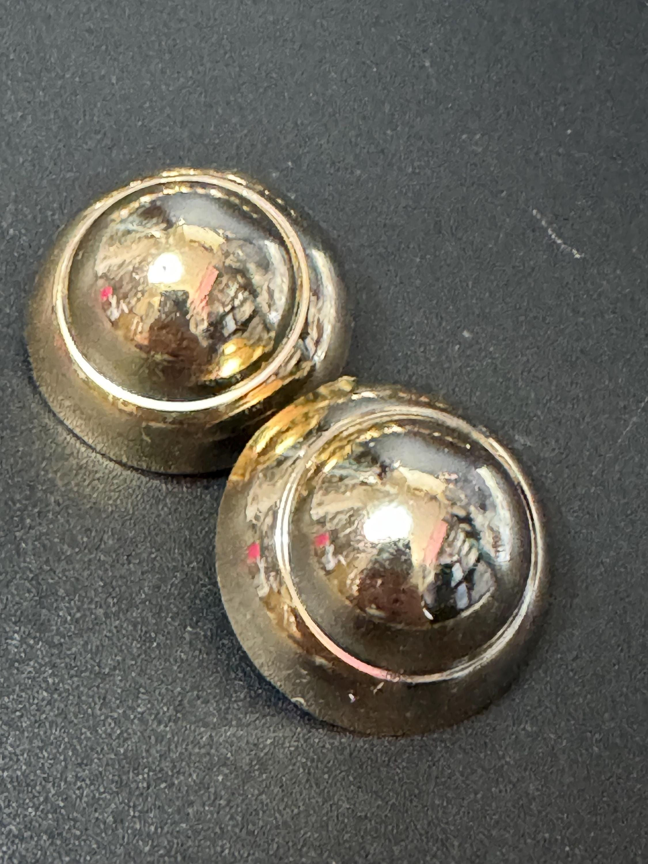 French champagne gold domed plastic clip on earrings 1950s 1960s old shop stock