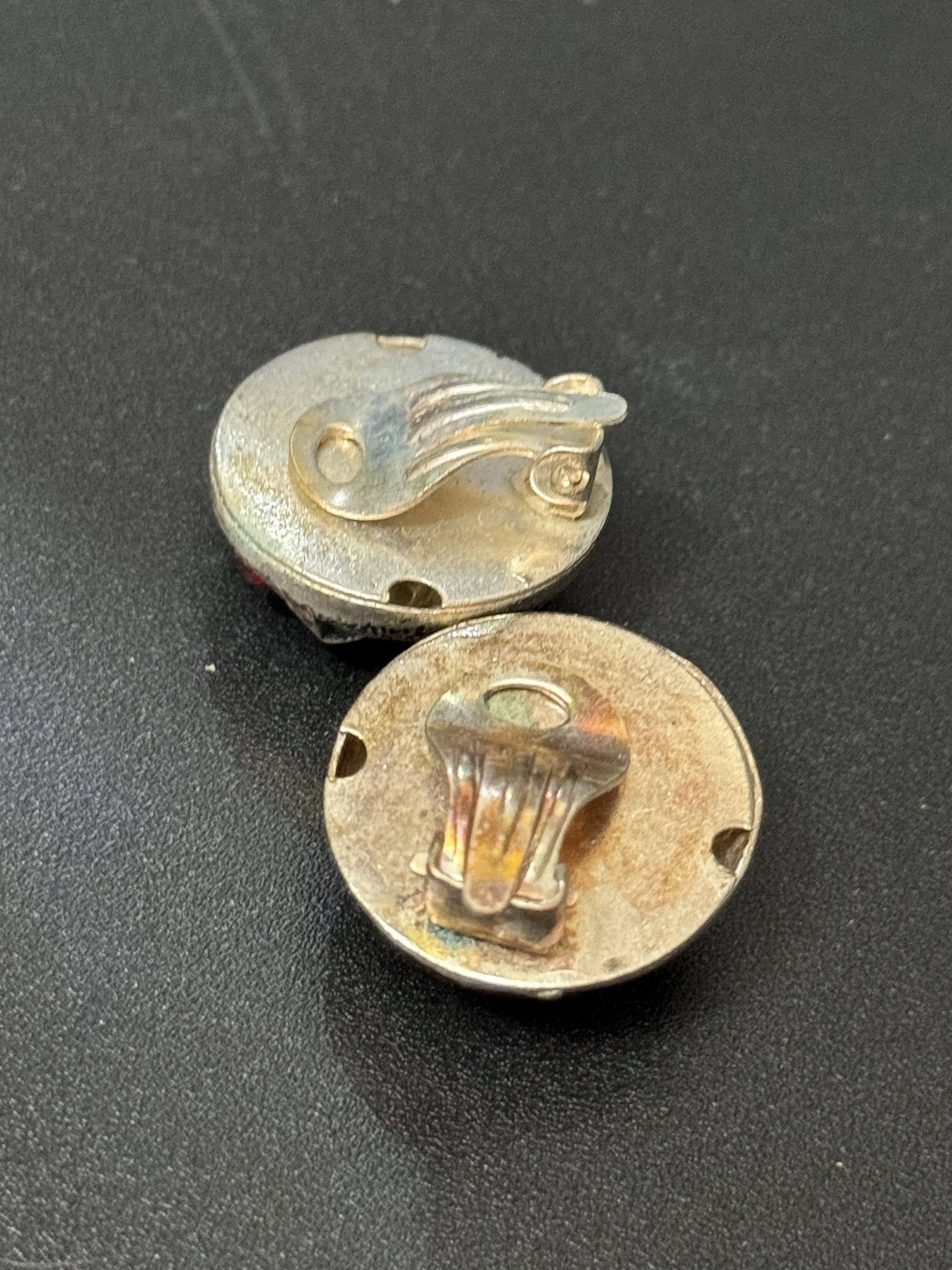 Vintage Starfish Clip On Earrings: Rainbow Diamanté,1960s Gold Tone