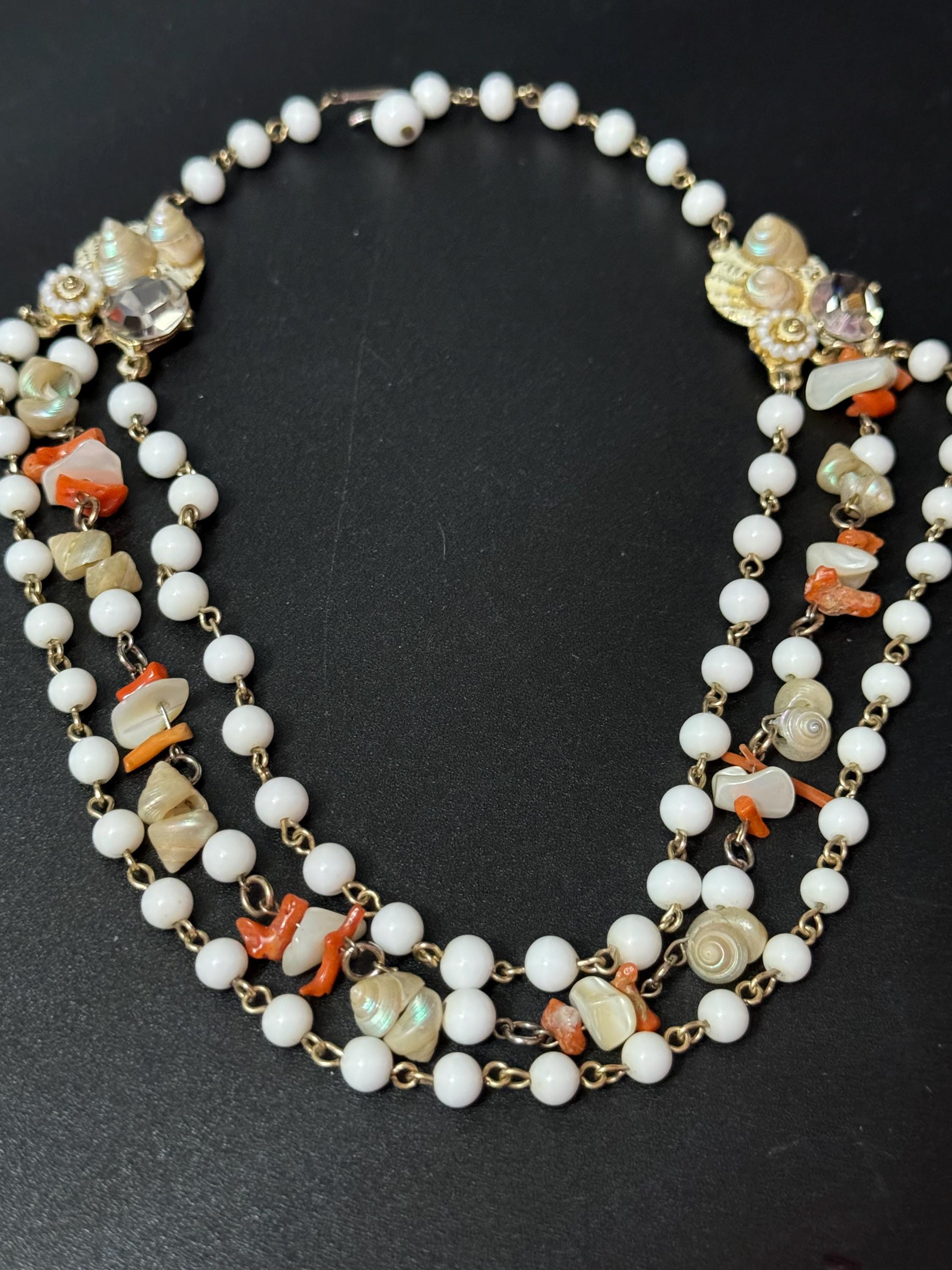 Signed ART Arthur Pepper Vintage white glass bead natural coral and shell seashell beaded necklace to 41cm