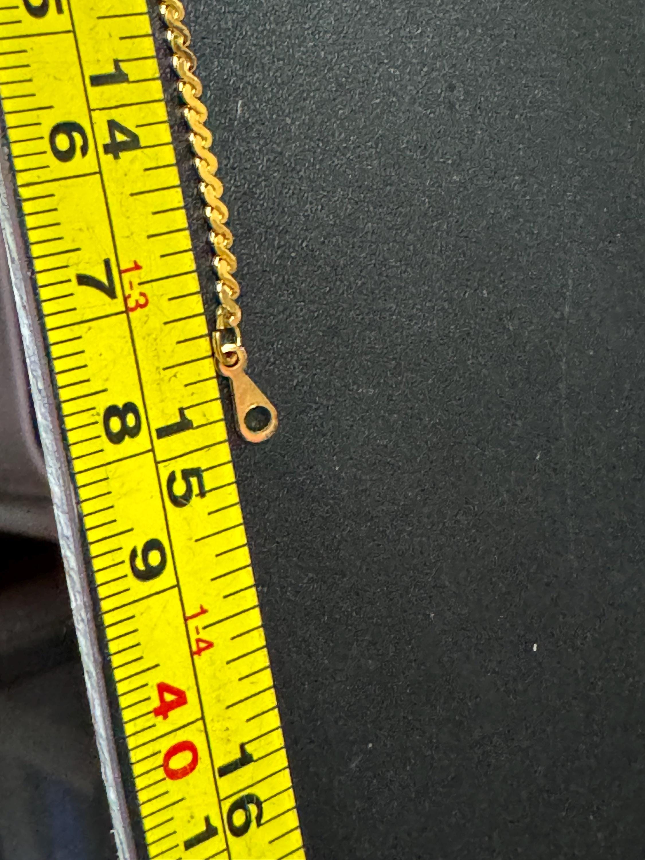 Vintage TRIFARI Gold Tone Brushed Metal Pendant Necklace (39.5cm) signed