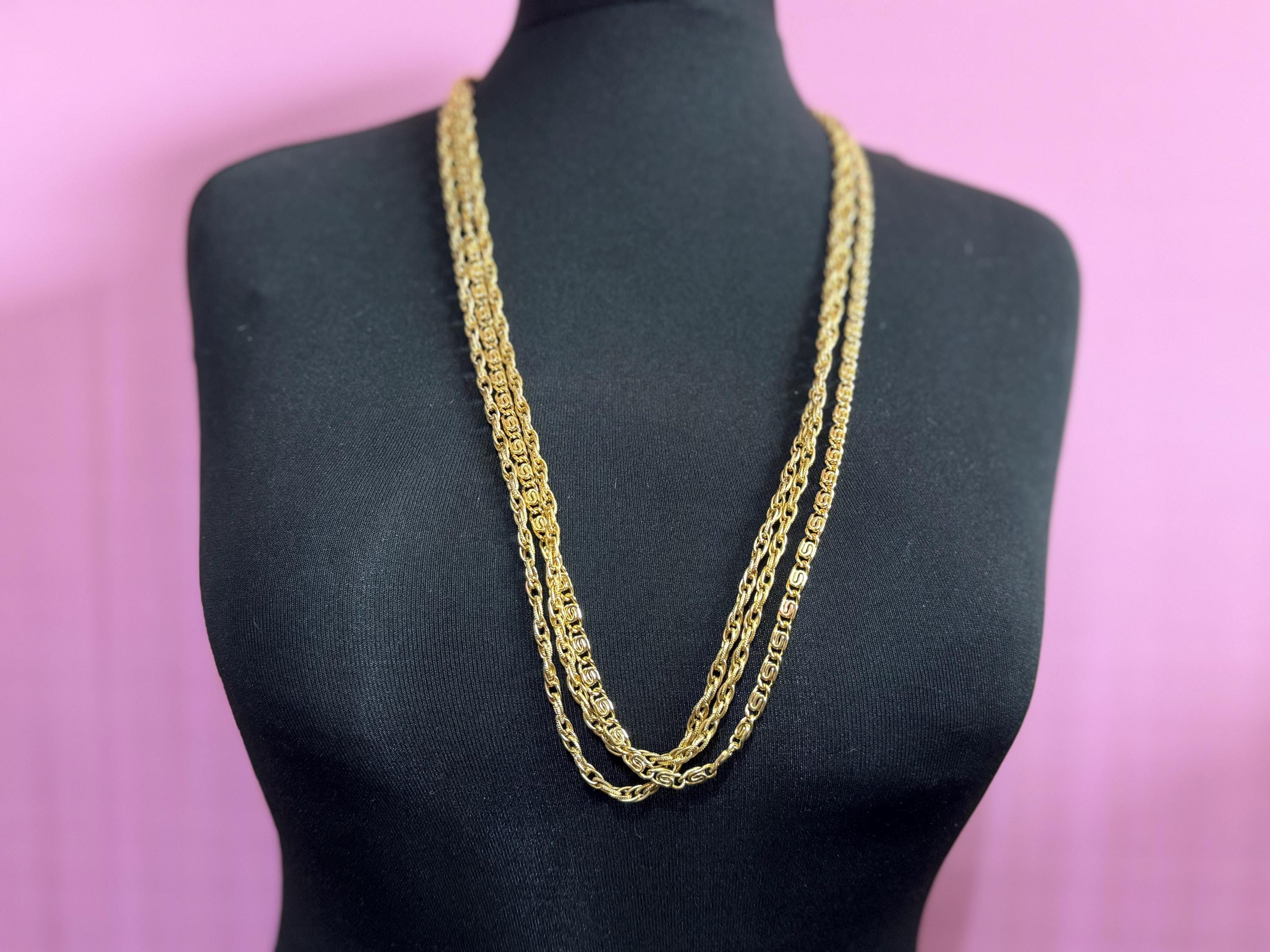 Vintage 1970s Gold Tone Scroll Link Multi Strand Necklace