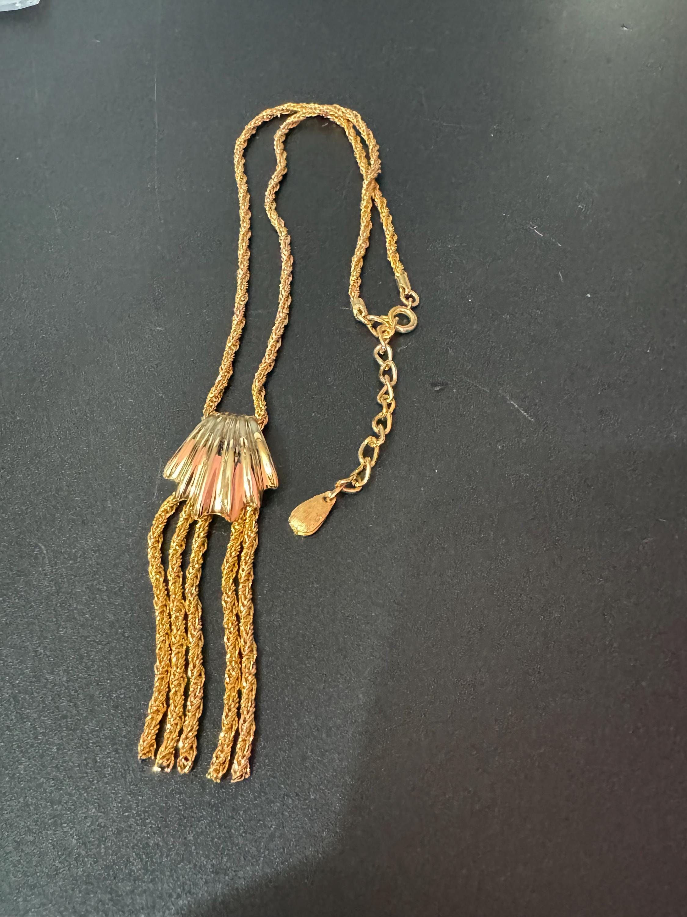 true Vintage gold plated rope chain lariat negligee long drop tassel necklace old shop stock