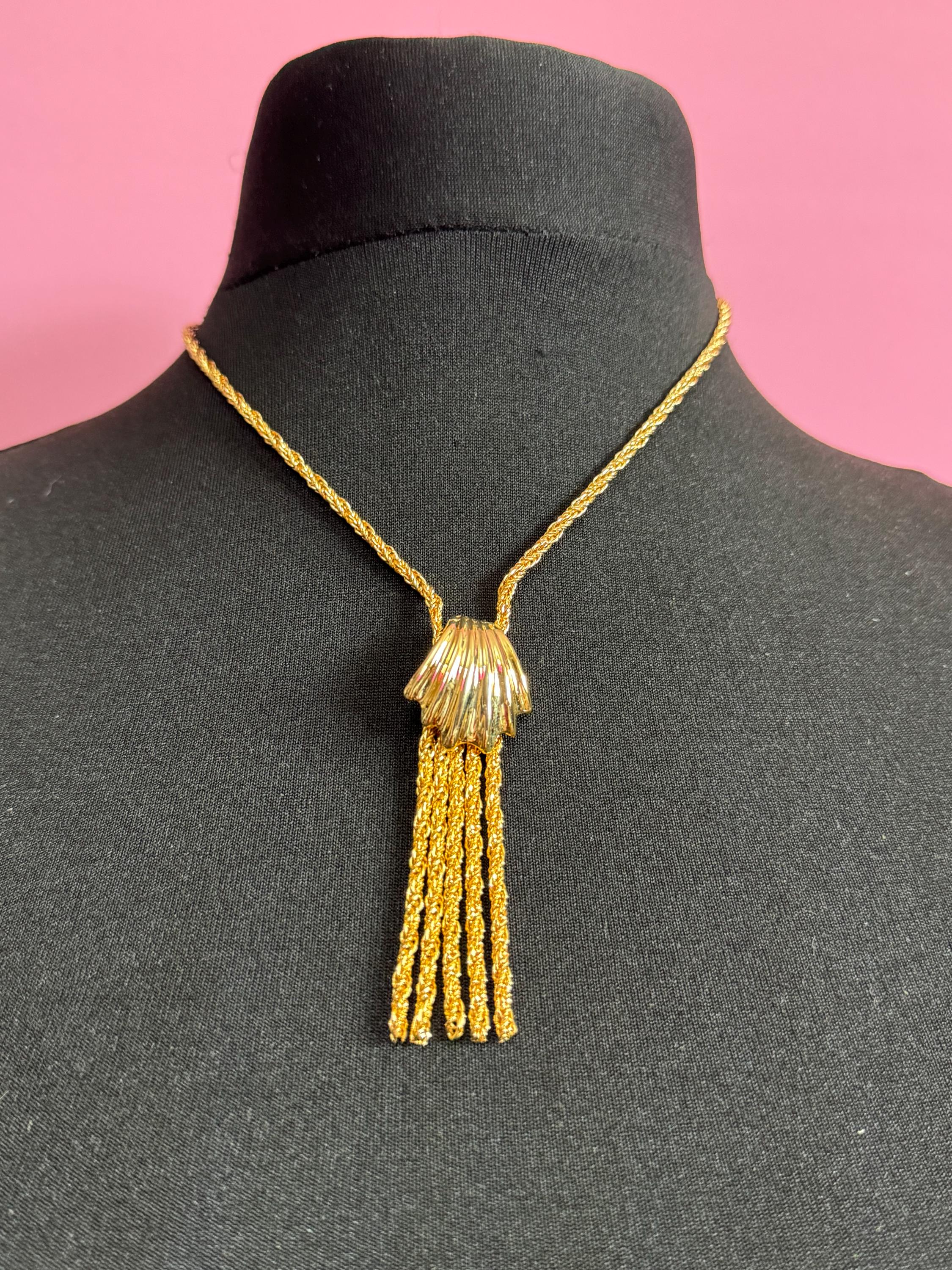 true Vintage gold plated rope chain lariat negligee long drop tassel necklace old shop stock