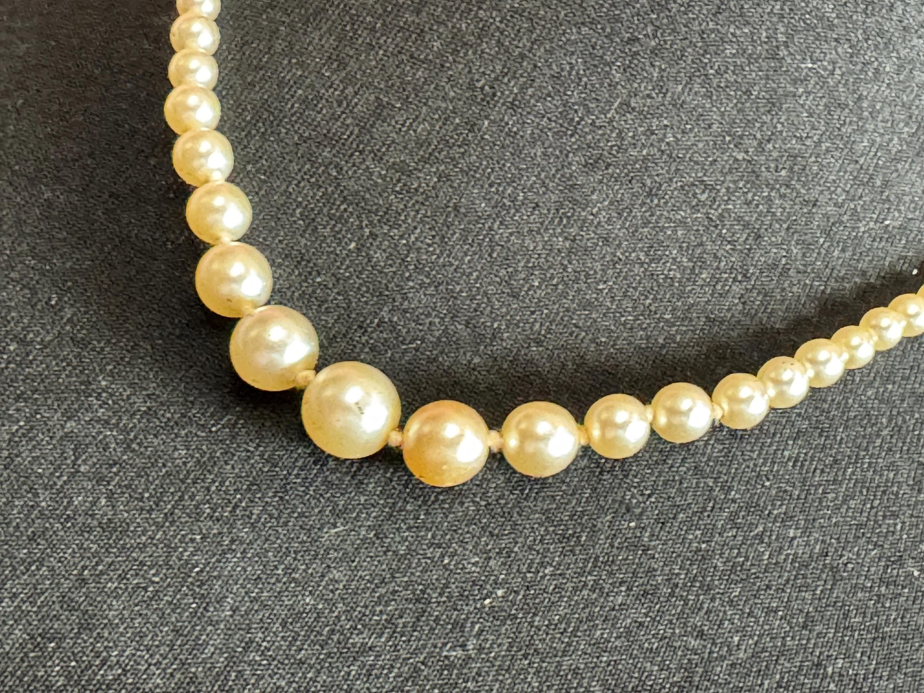 Signed Damart Vintage cream glass graduated pearl necklace silver tone diamanté clasp 51cm