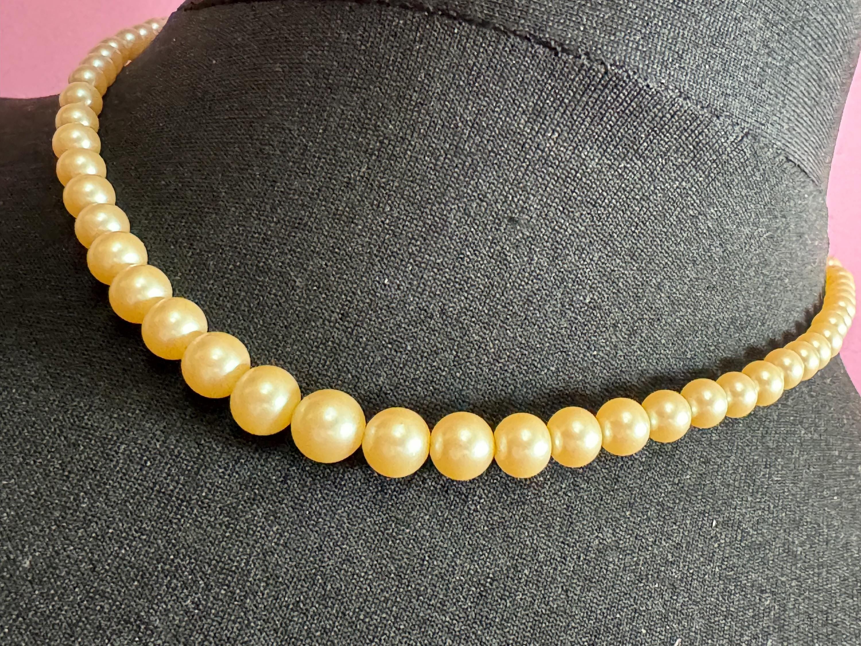 Signed Rosita Vintage cream glass graduated pearl necklace silver tone diamanté clasp 44cm
