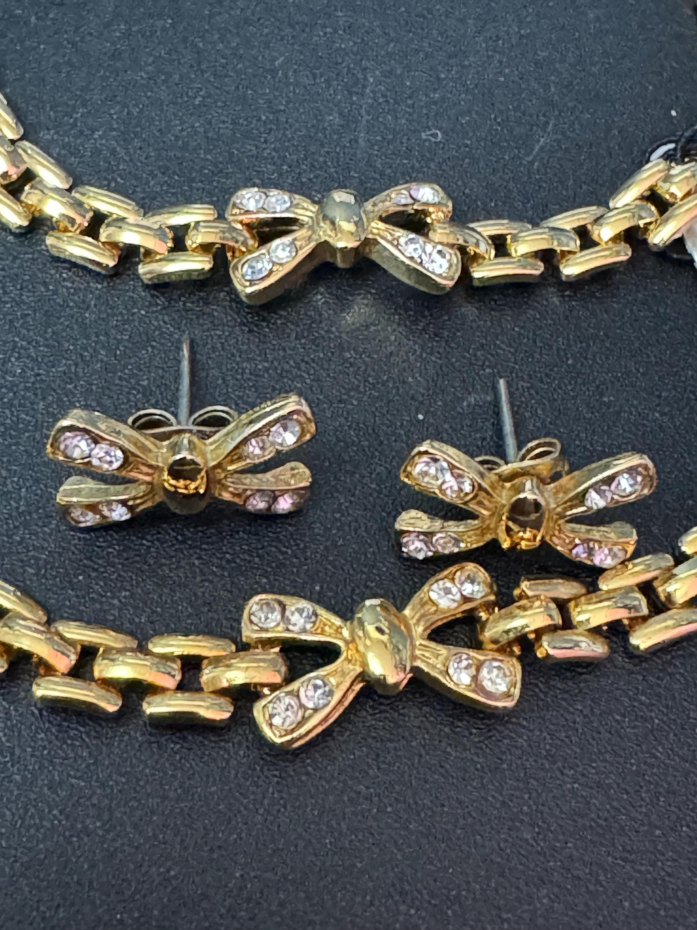 ADRIEN Mann boxed gold plated rhinestone panther link jewellery set necklace bracelet and earrings