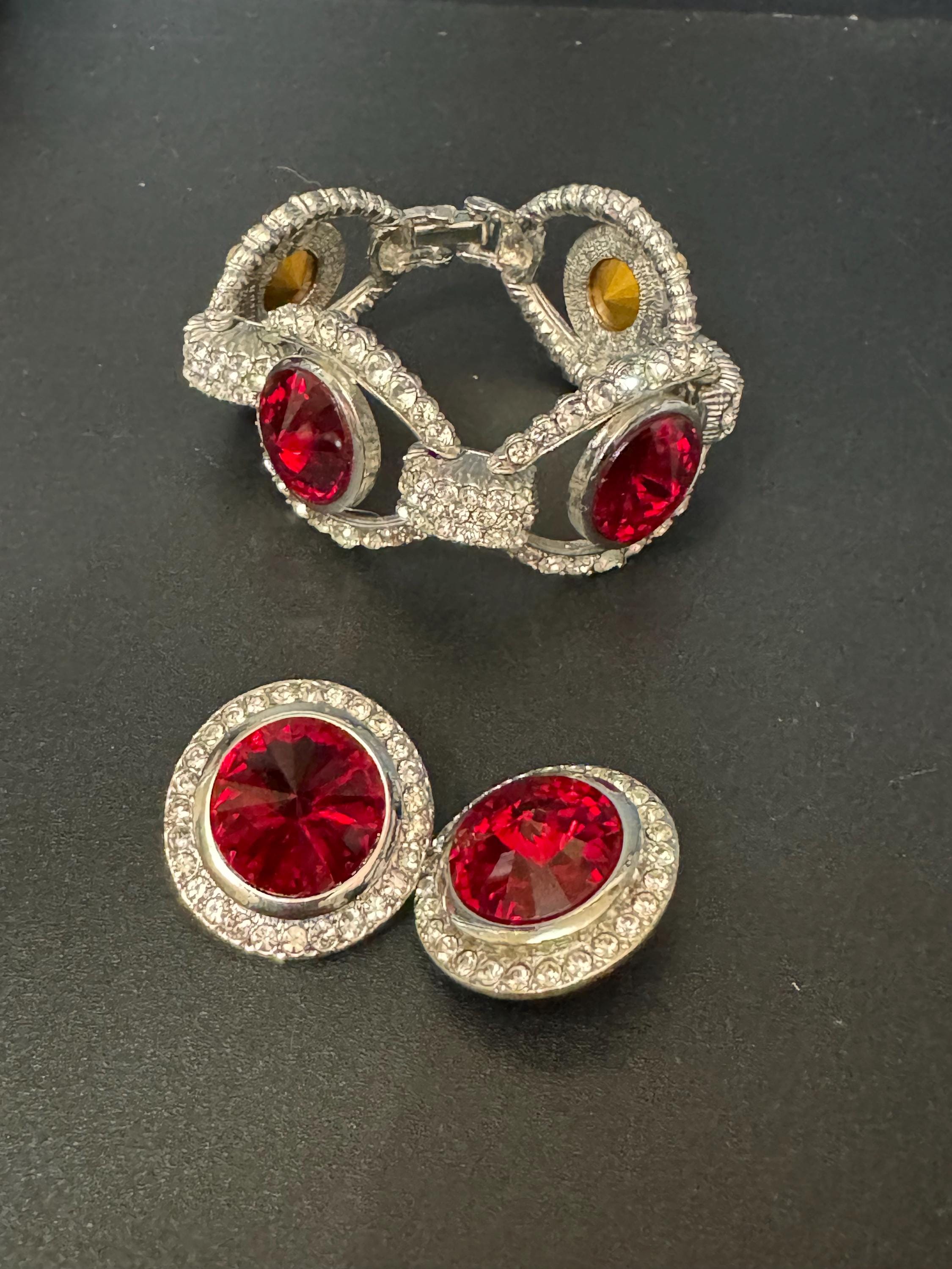 vintage Swarovski Diamanté silver tone ruby red Rivoli crystal rhinestone cocktail Bracelet and matching clip on earrings jewellery set