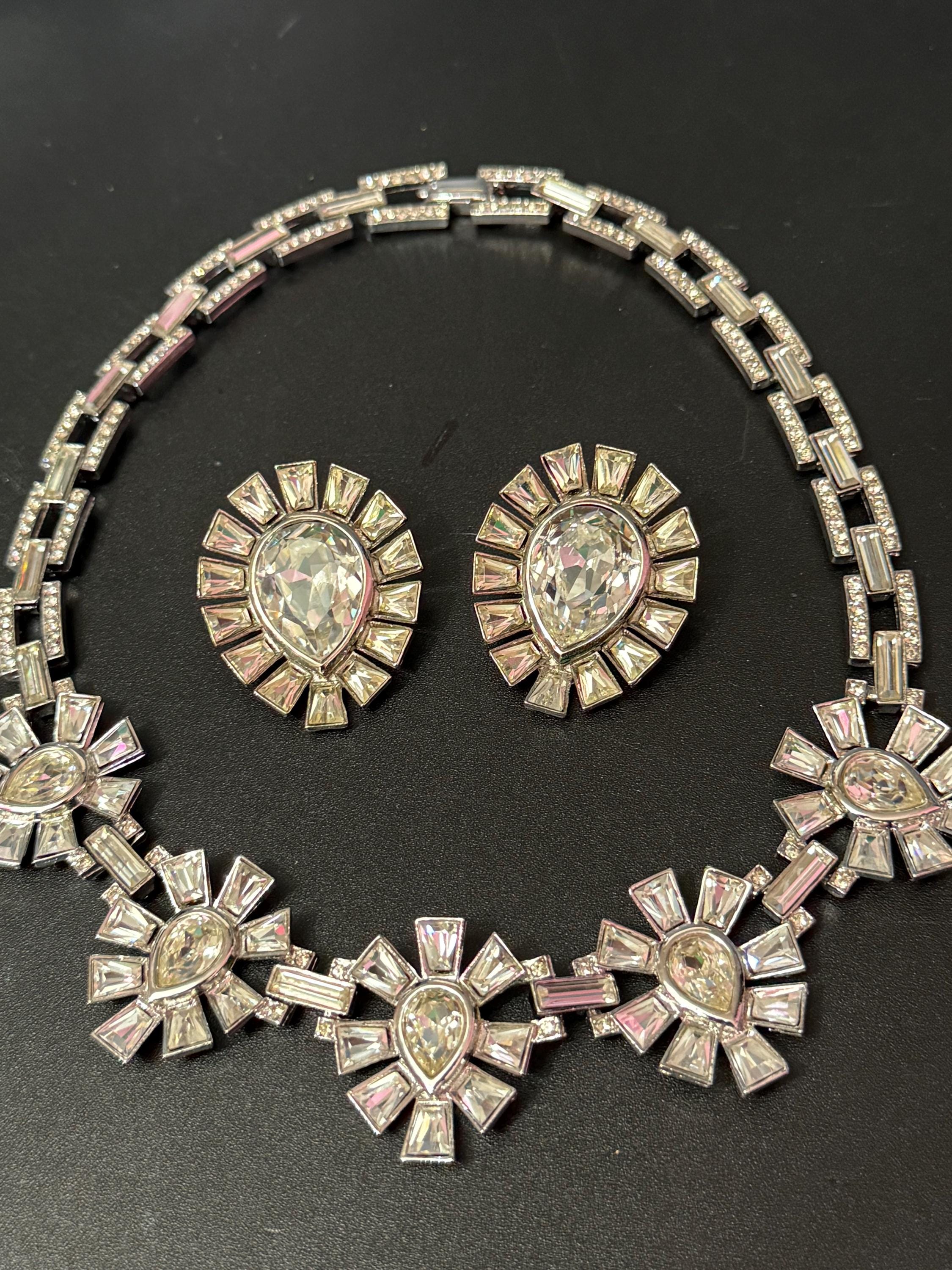 vintage clear Diamanté silver tone crystal rhinestone cocktail necklace and matching oversized clip on earrings jewellery set