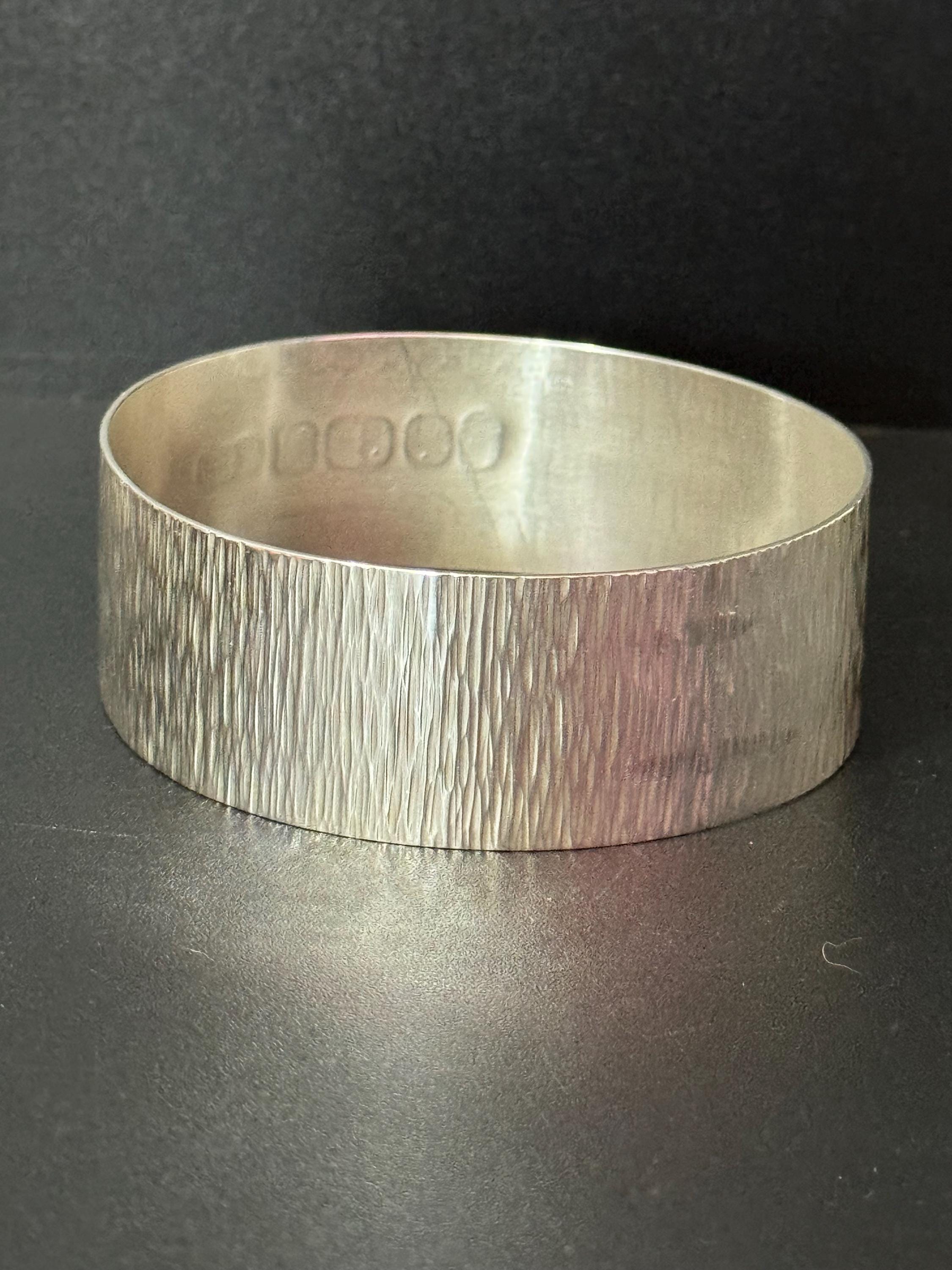 Wide wrist 1977 Sterling silver 2.5cm wide modernist bark bangle Birmingham hallmarked silver jubilee