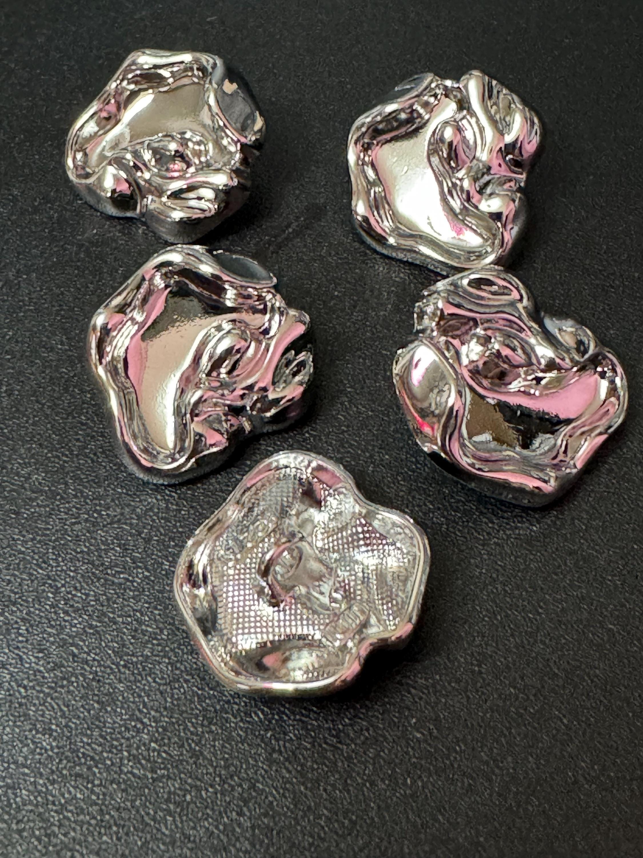 19mm silver tone irregular shaped metal buttons 5 pack