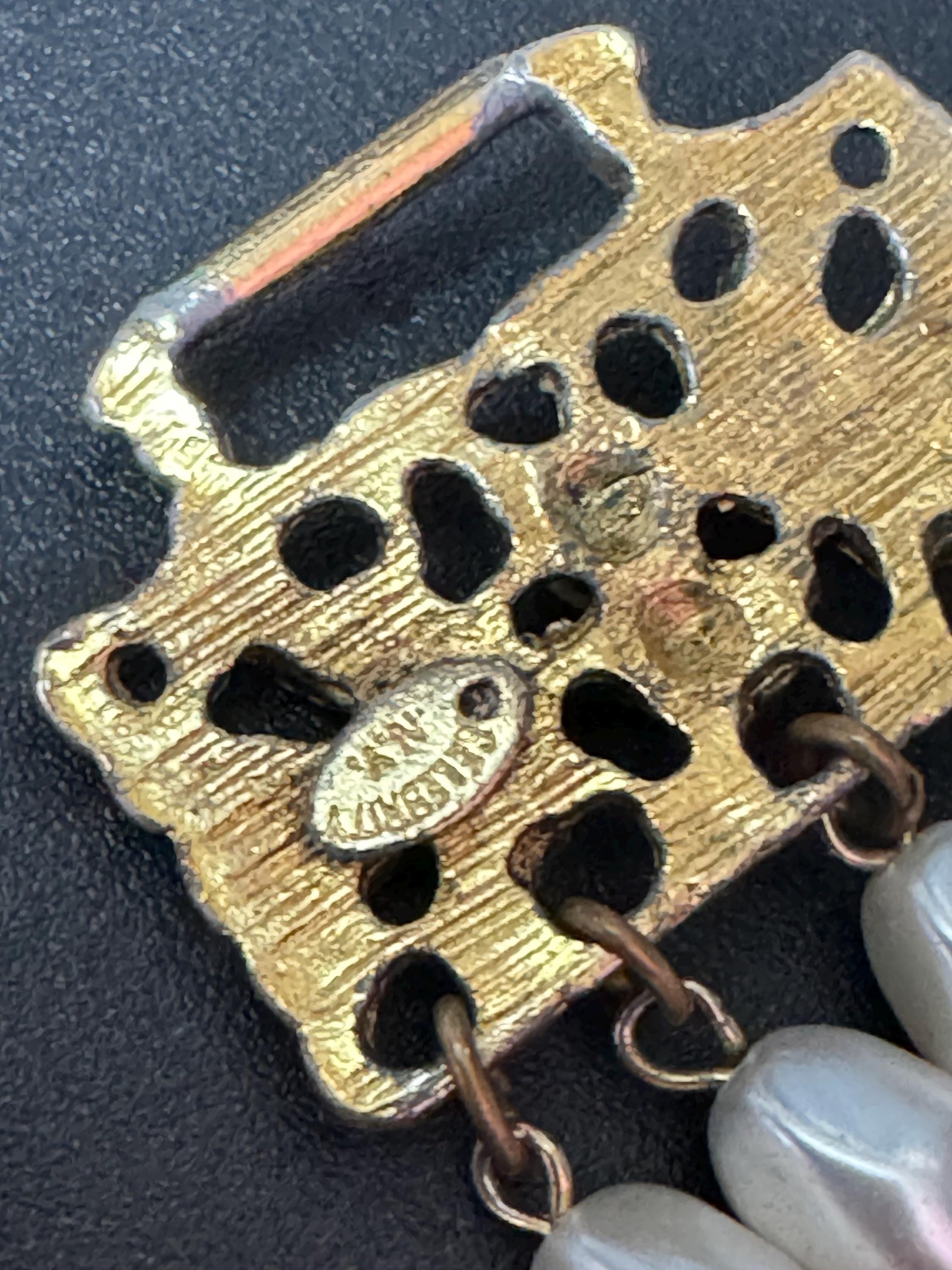 Signed Celebrity Vintage Gold Tone Faux Pearl Chain Link Bracelet