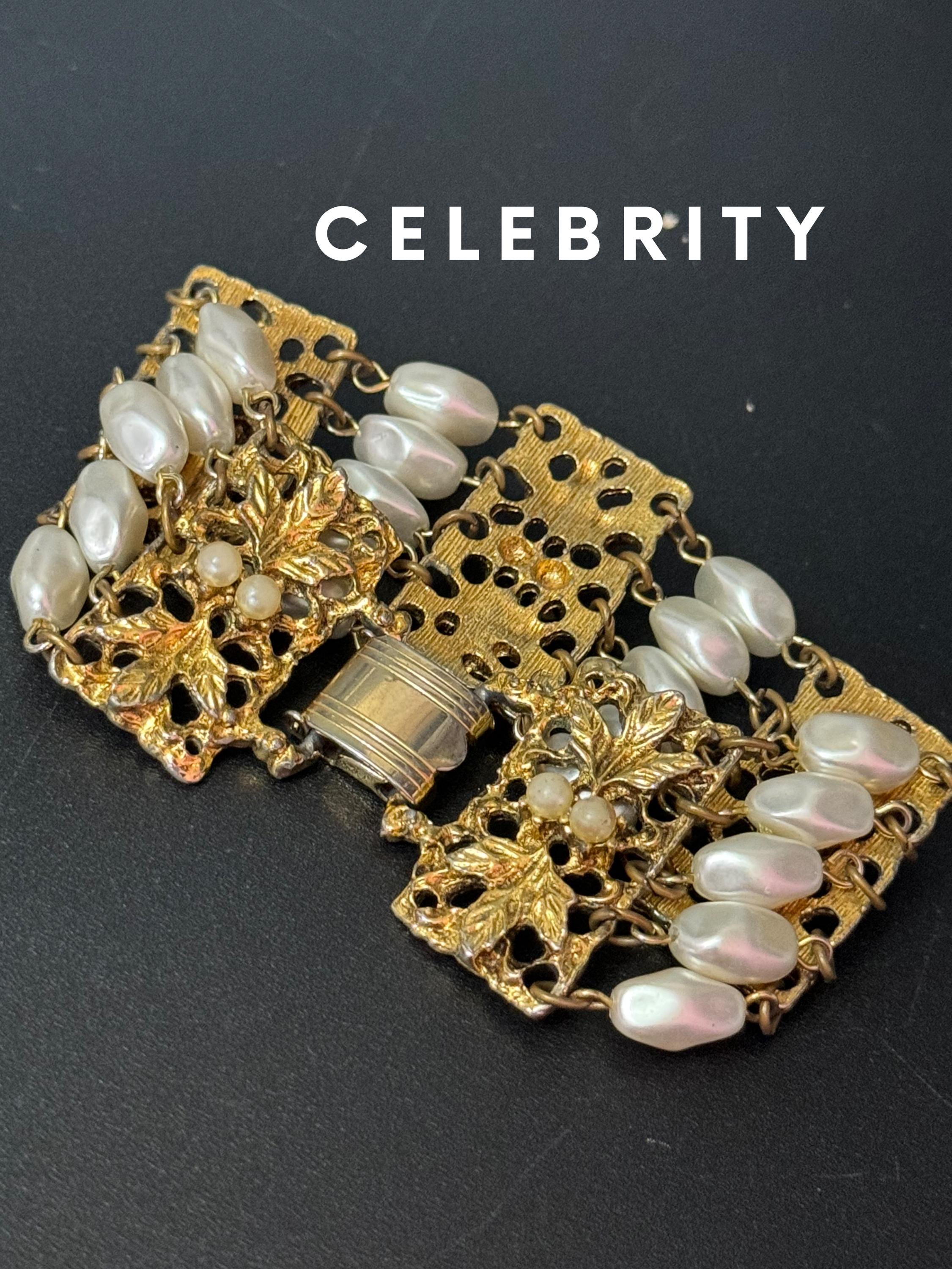 Signed Celebrity Vintage Gold Tone Faux Pearl Chain Link Bracelet