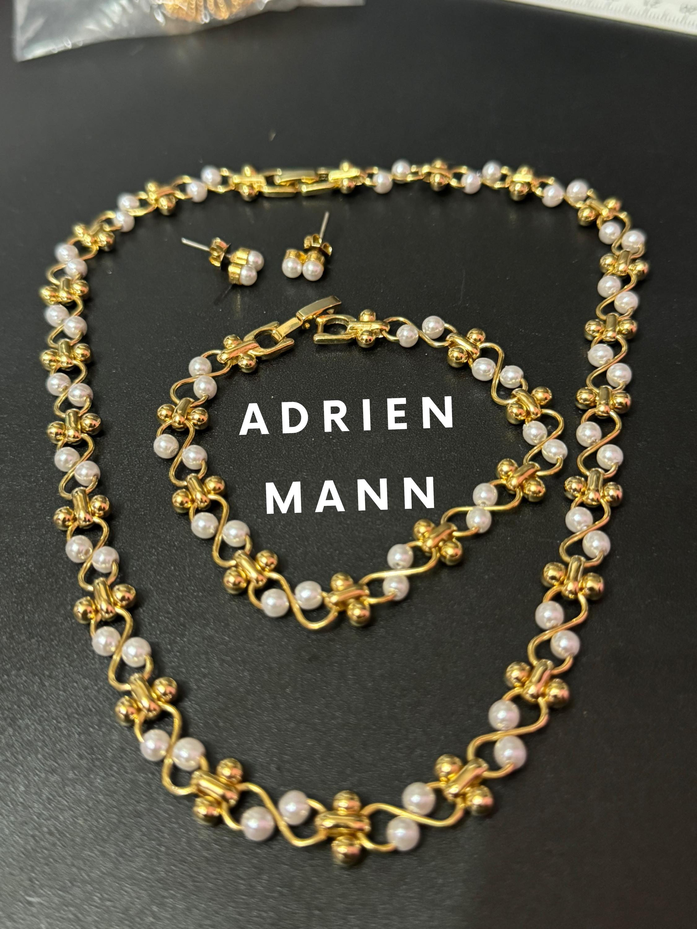 ADRIEN Mann boxed gold plated rhinestone panther link jewellery set necklace bracelet and earrings