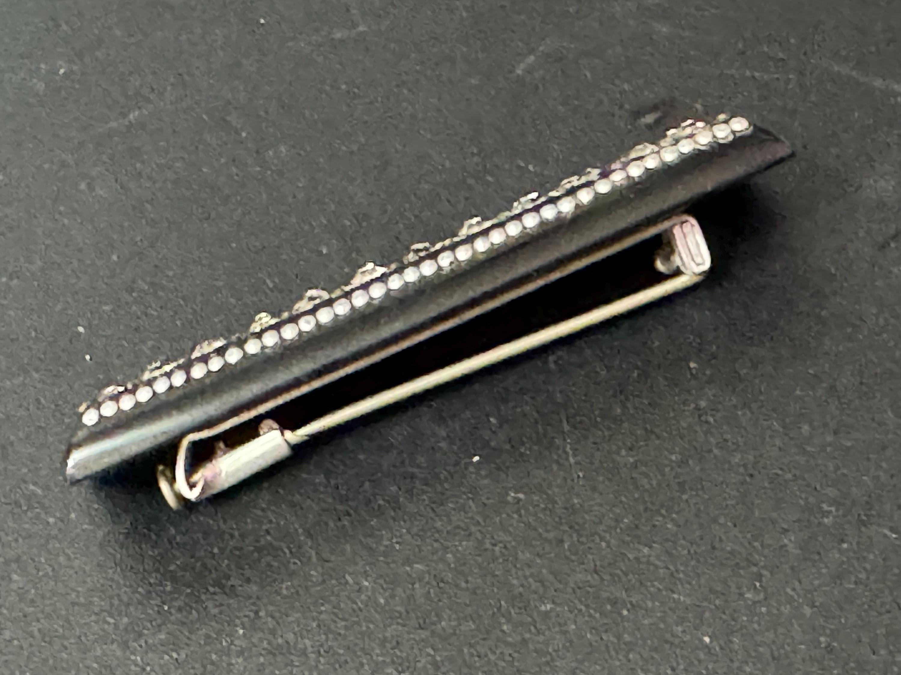 1920s early plastic Bakelite rhinestone paste diamanté rectangular brooch with pique work