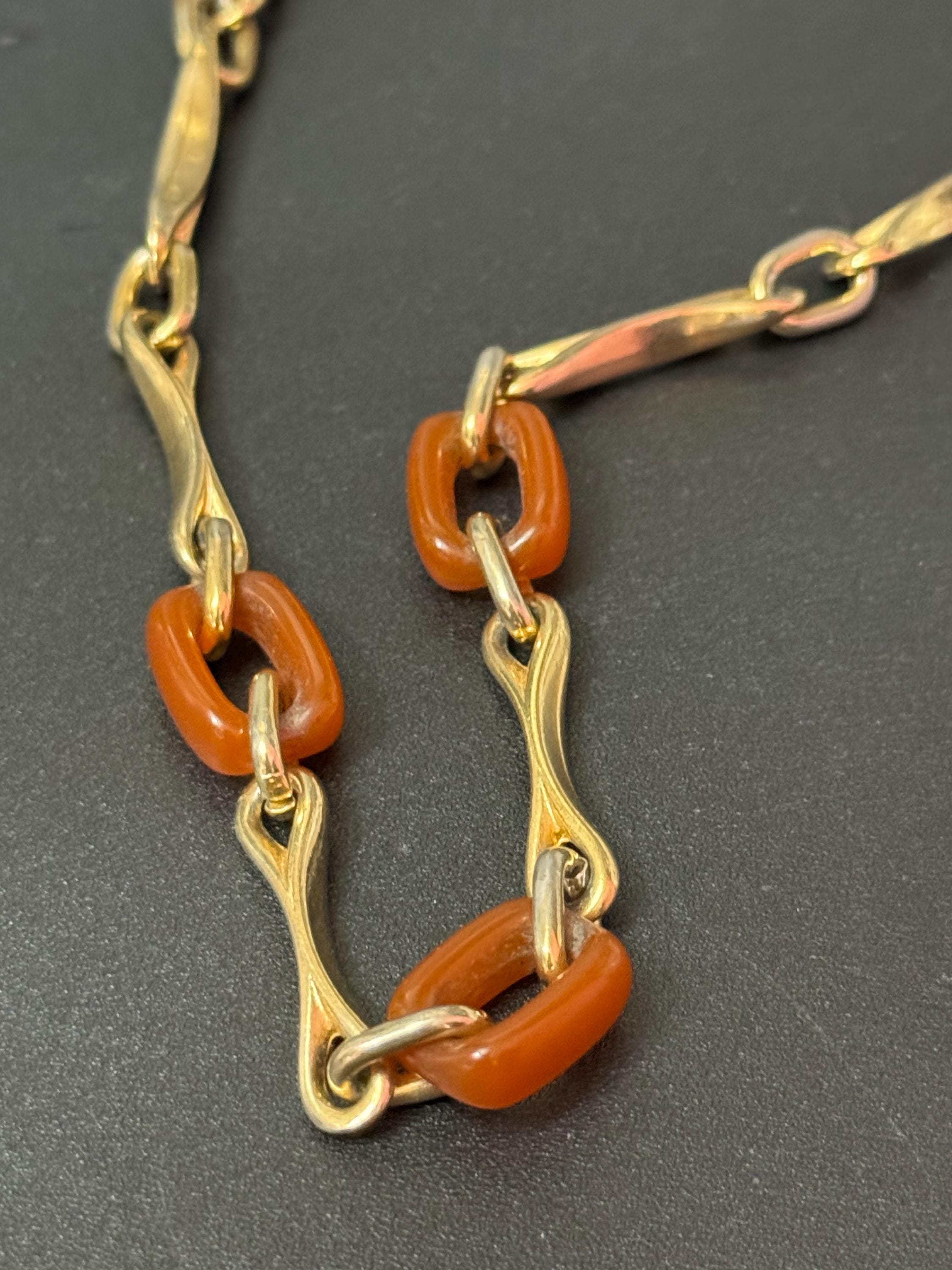 1974 signed GROSSE Designer vintage petite 41cm short gold tone and brown acrylic chain link necklace