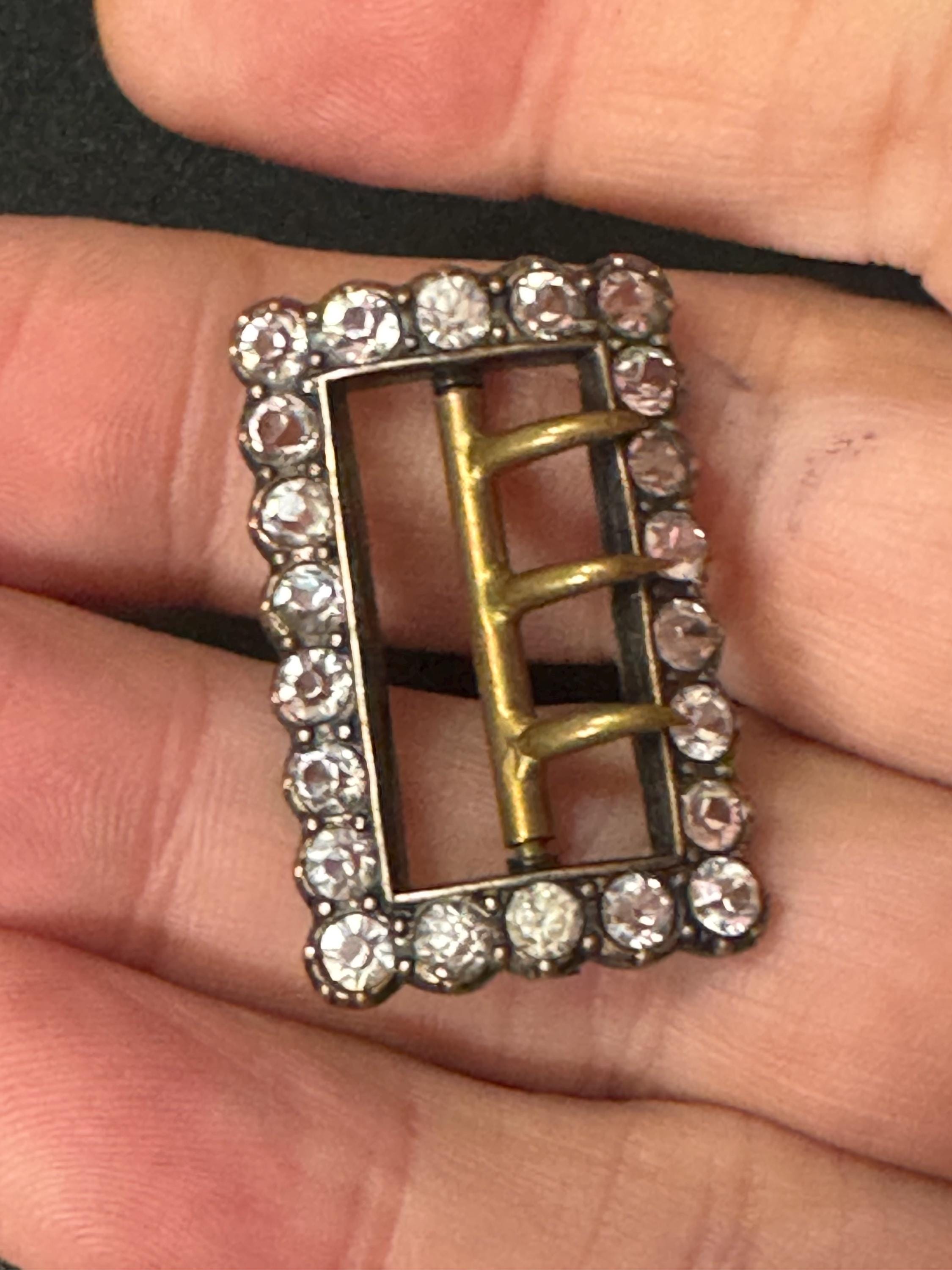 Small Antique Victorian Rhinestone Glass Paste 3 prong Belt Buckle Adornment