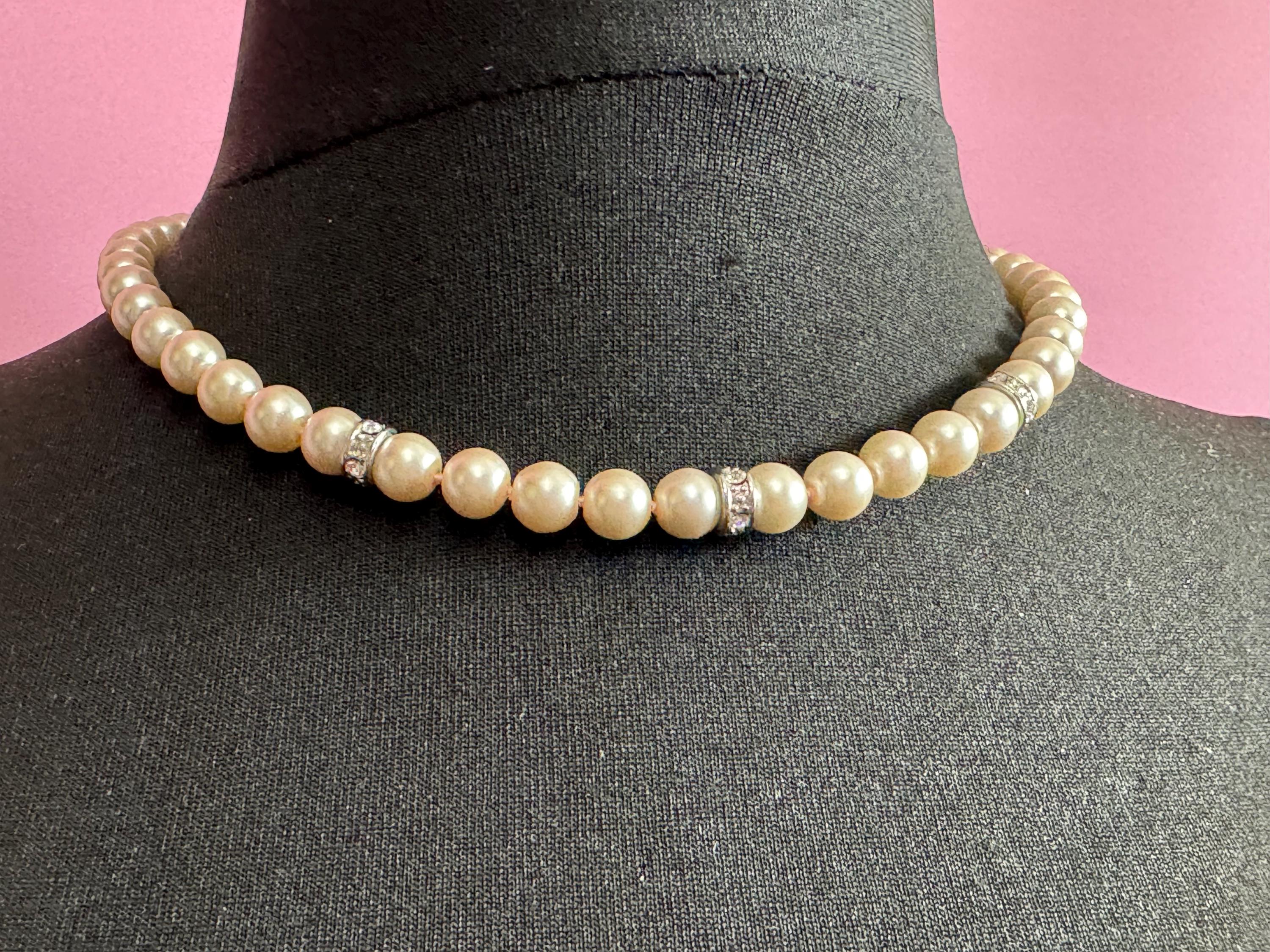 retro diamanté knotted glass pearl necklace modernist silver tone clasp 47cm 8mm beads