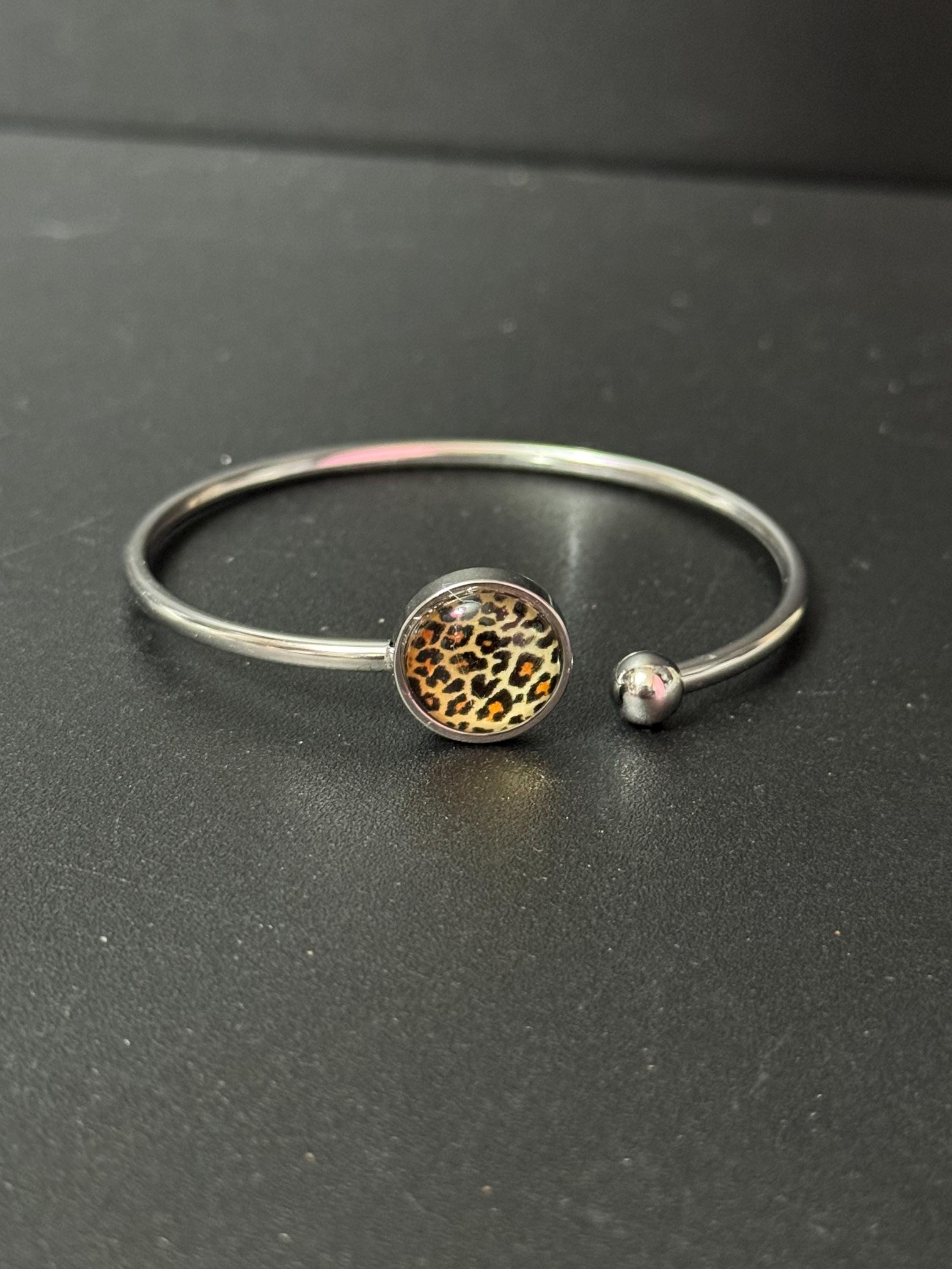 Leopard print stainless steel glass 12mm cabochon bangle bracelet