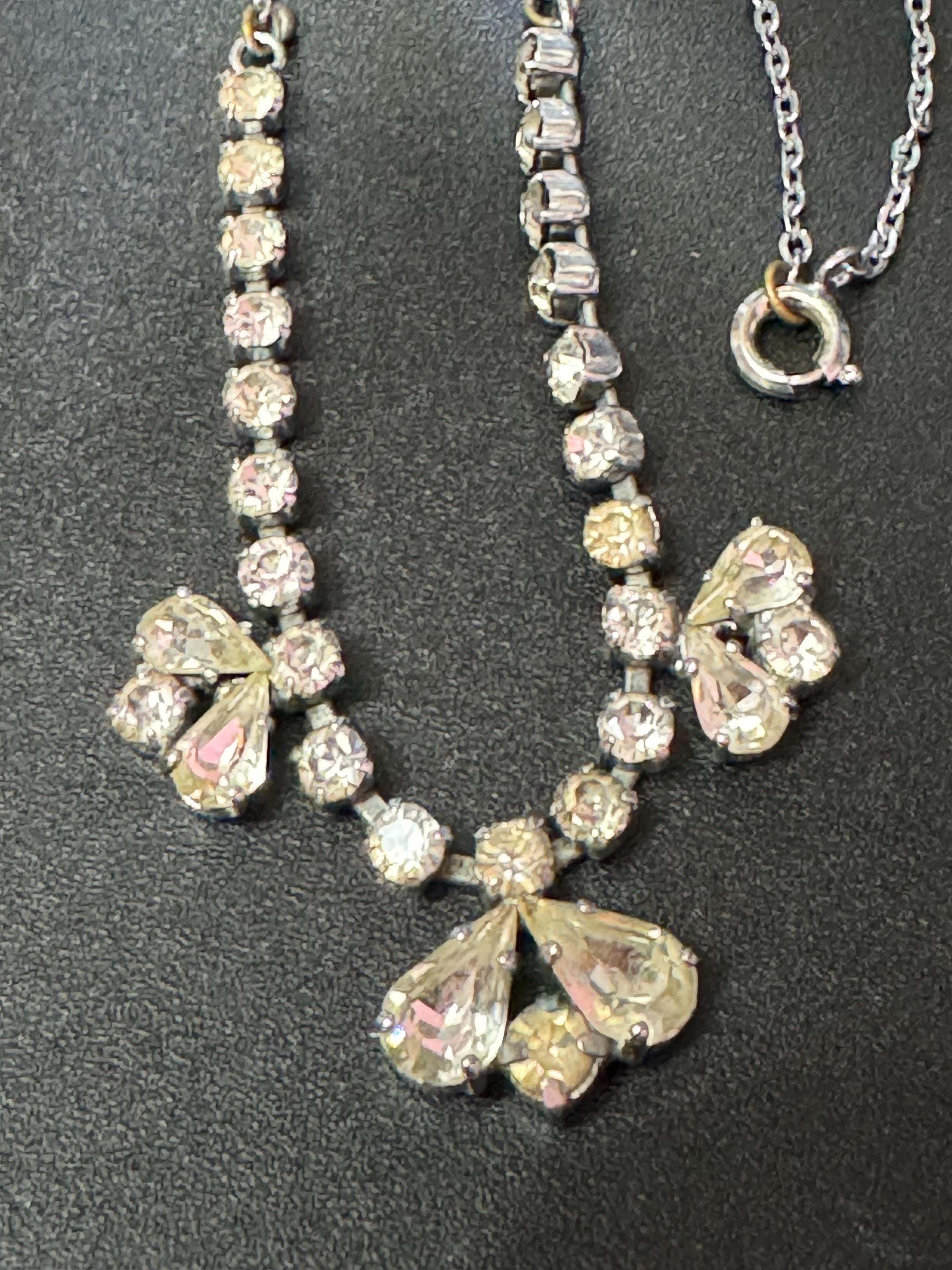 Vintage clear diamanté glass rhinestone crystal silver tone necklace 41cm