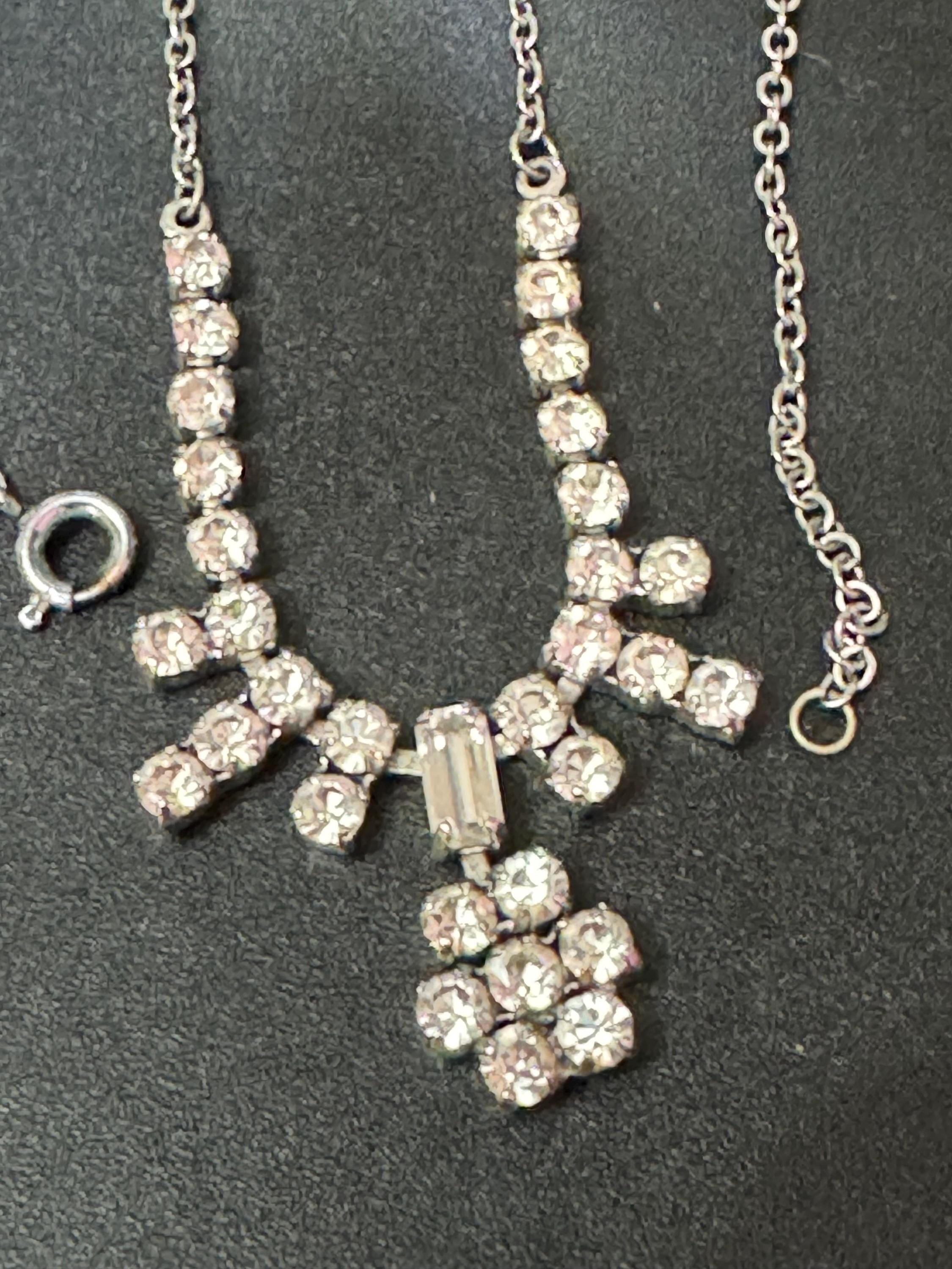 Vintage clear diamanté glass rhinestone crystal silver tone necklace 40cm