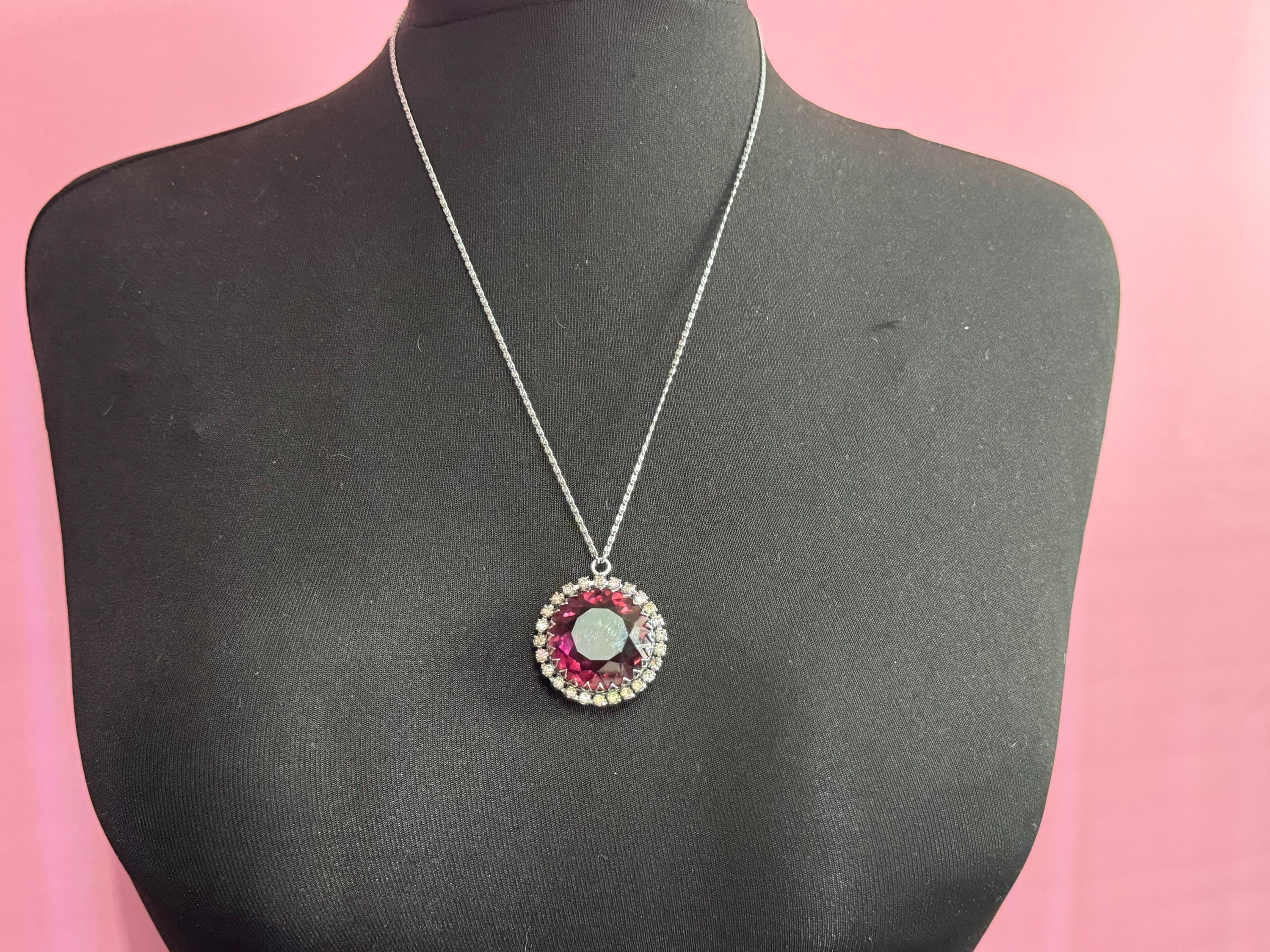 Vintage large silver tone round clear diamanté purple amethyst glass 1970s pendant necklace