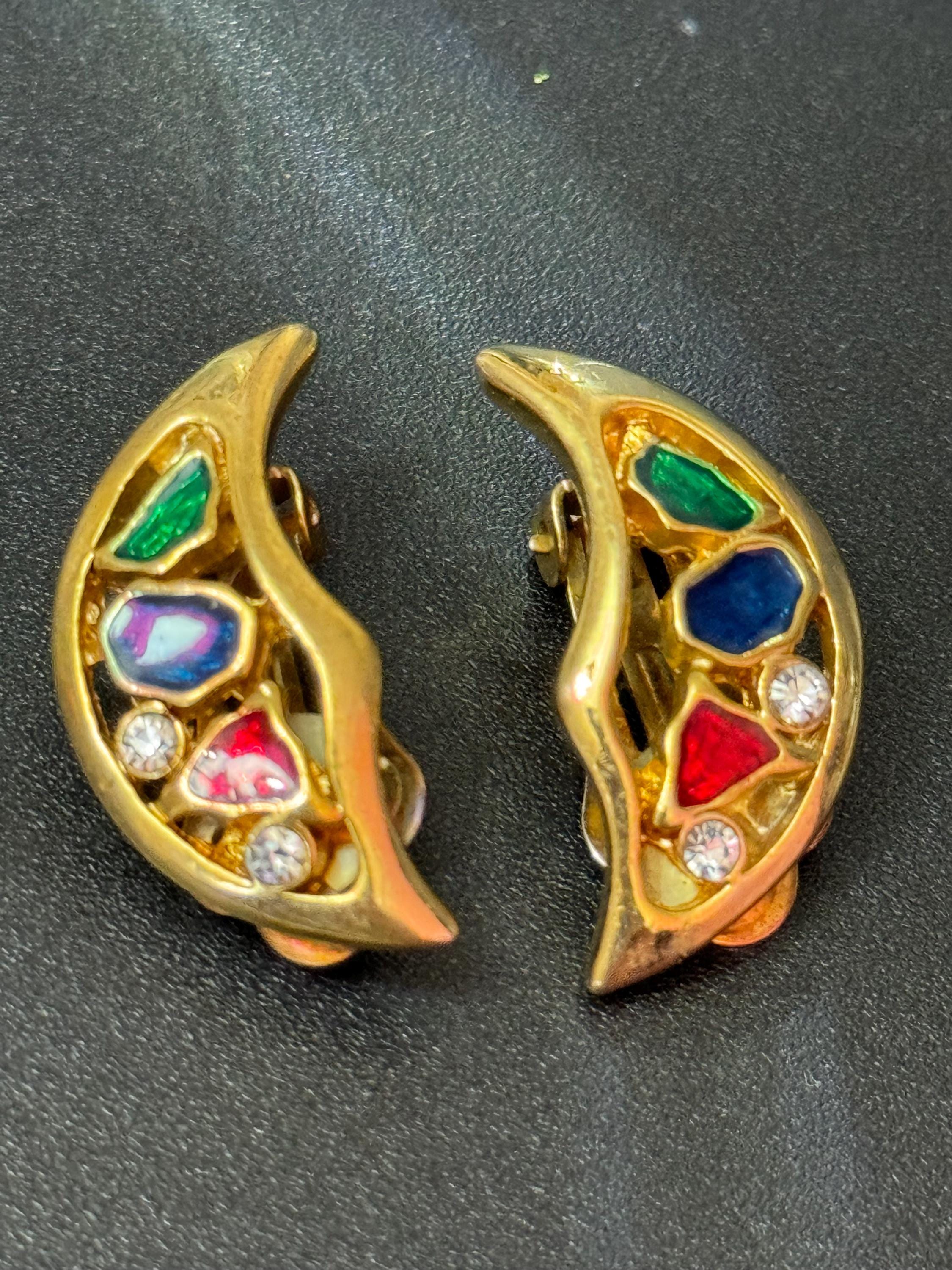 Crescent moon Clear Diamanté gold tone Gripoix style red green blue Clip On Earrings high end