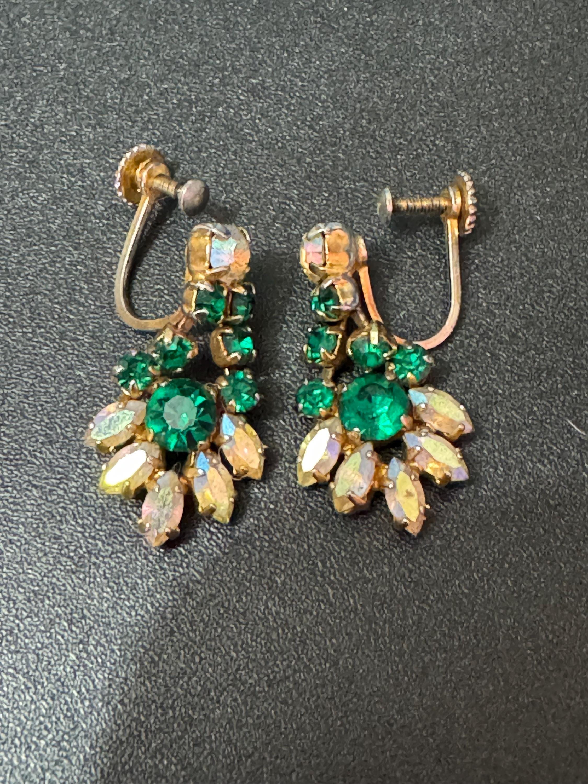 Vintage Art Deco Emerald Green Rhinestone Clip On Earrings