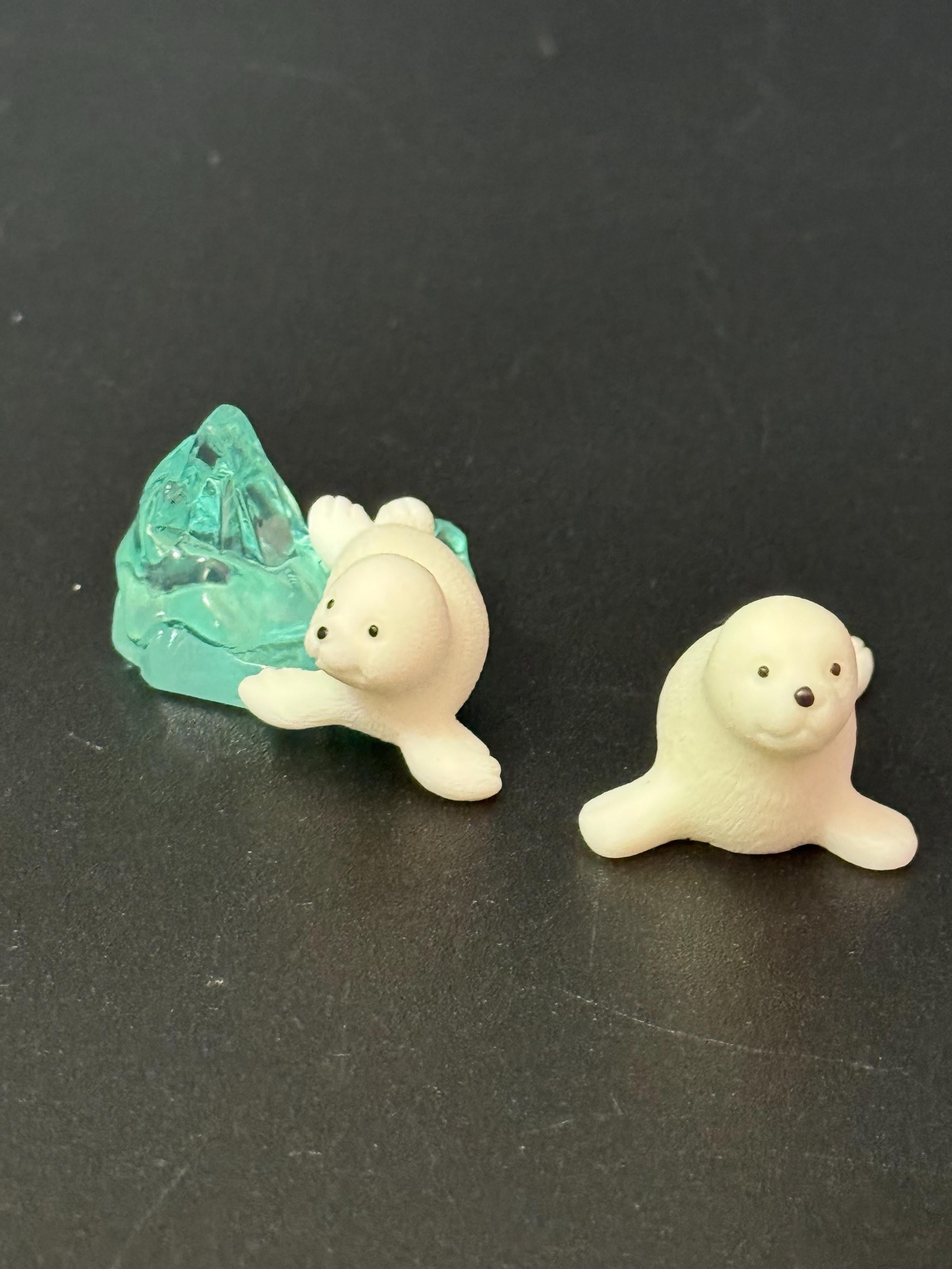 Miniature ice glacier Christmas cake topper, craft decorations