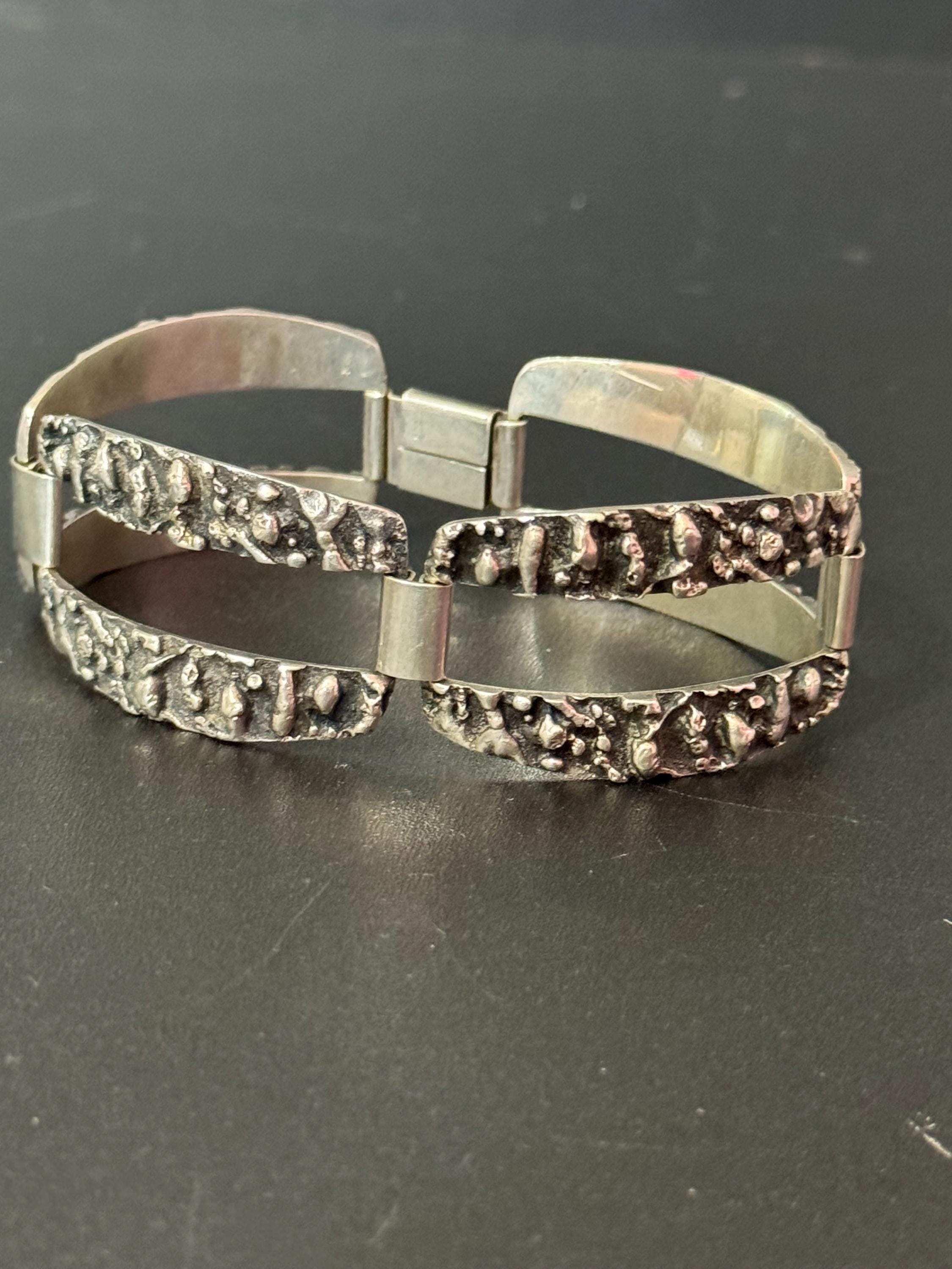 vintage 1970s 925 hallmarked Sterling silver flat wide bark bracelet 19.5 x 23mm