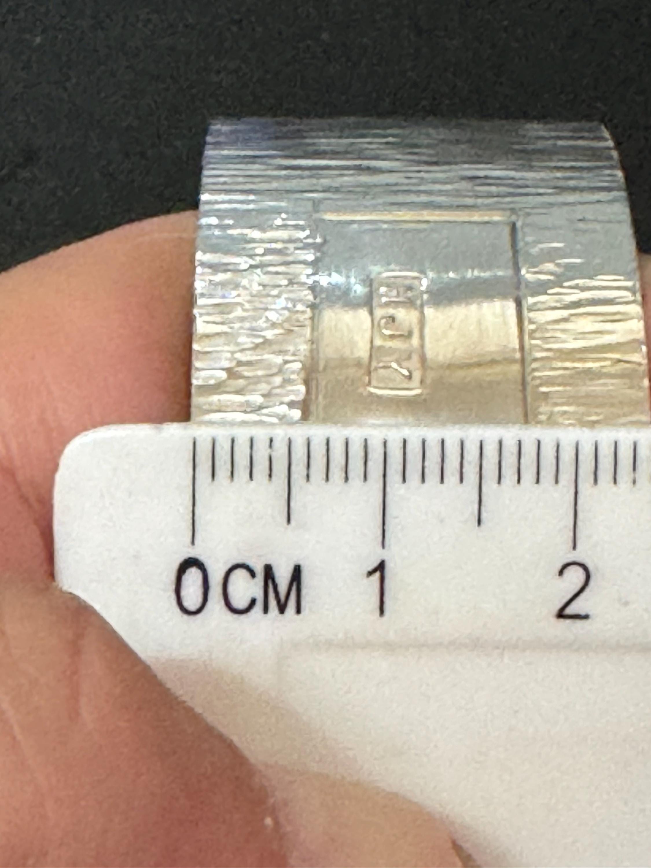 Wide wrist 1977 Sterling silver 2.5cm wide modernist bark bangle Birmingham hallmarked silver jubilee