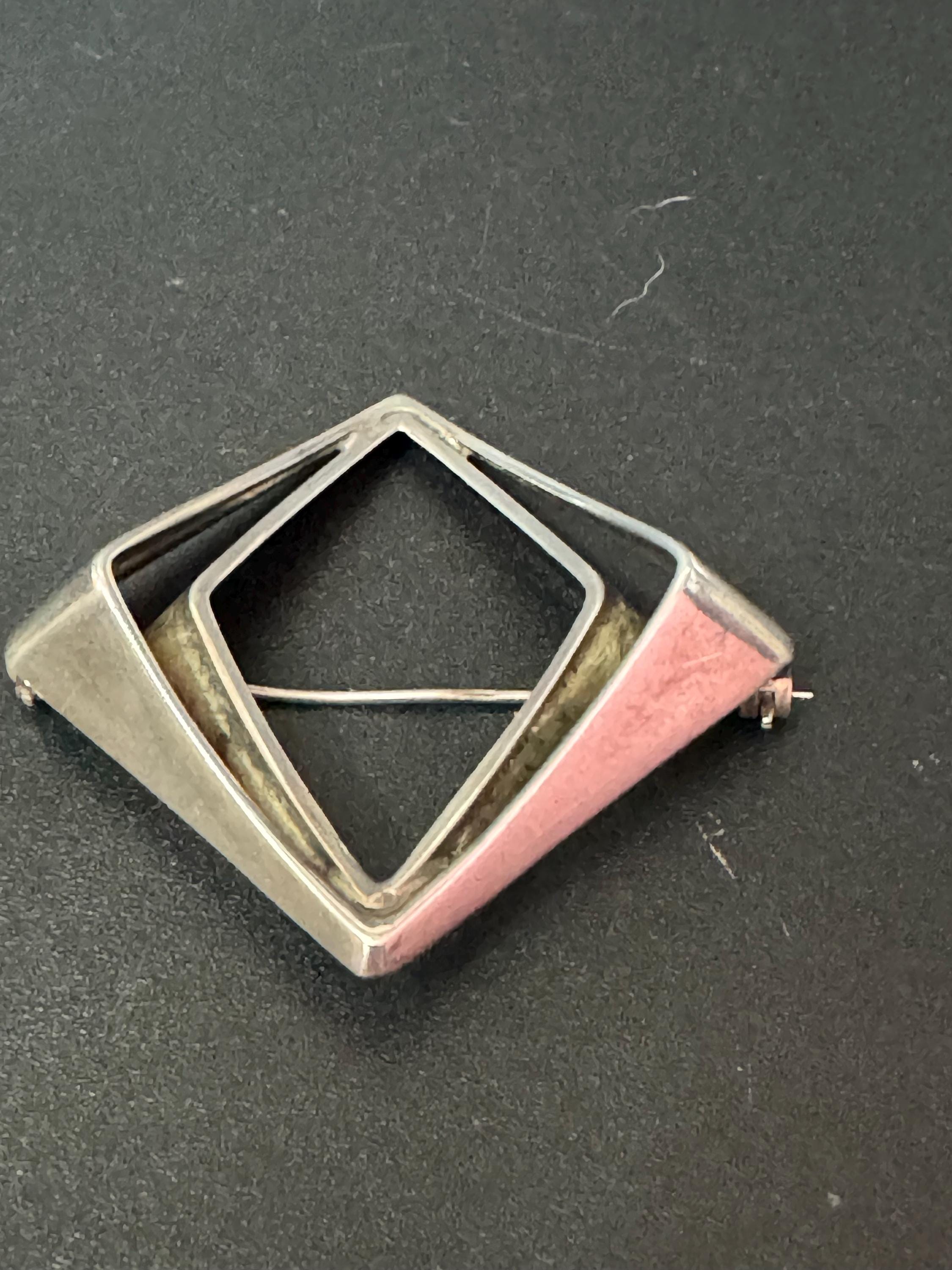 Norwegian solid silver 'Amphi' brooch by Odvar Pettersen