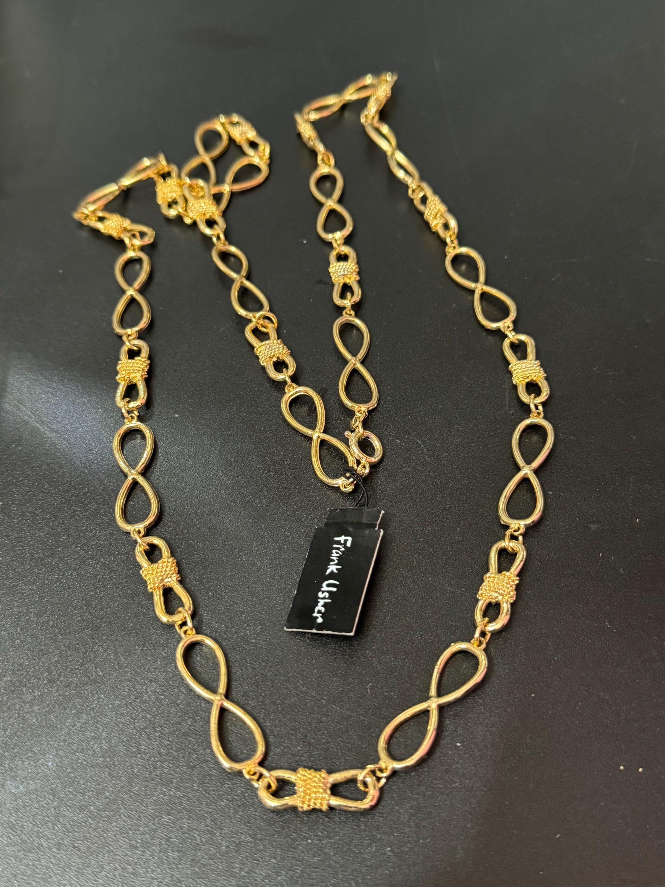 34 inch 87cm long 1980s thick gold plated fancy link figure 8 nautical station necklace for layering