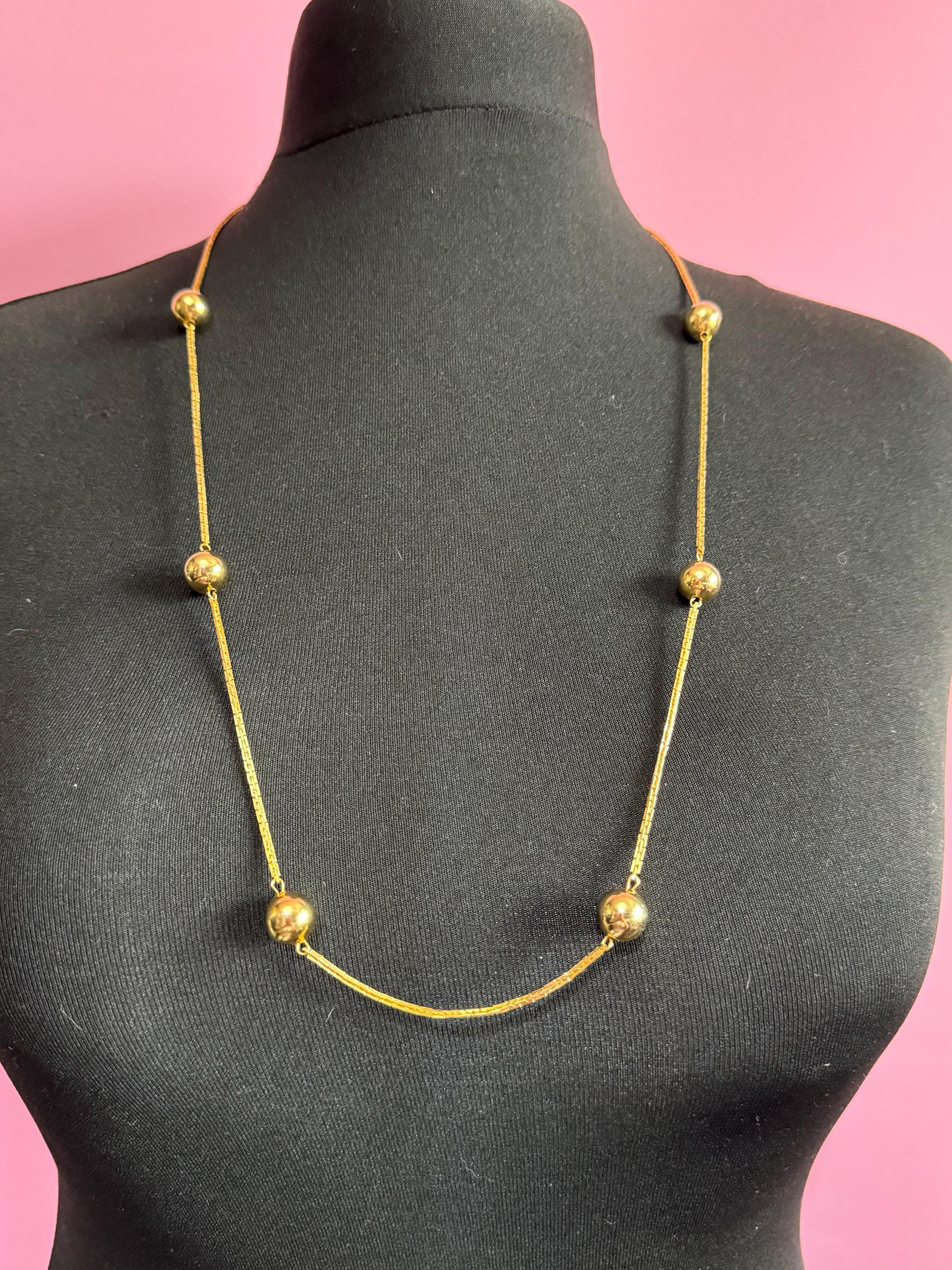 24” 80cm long 1980s thick gold plated ball station link chain necklace