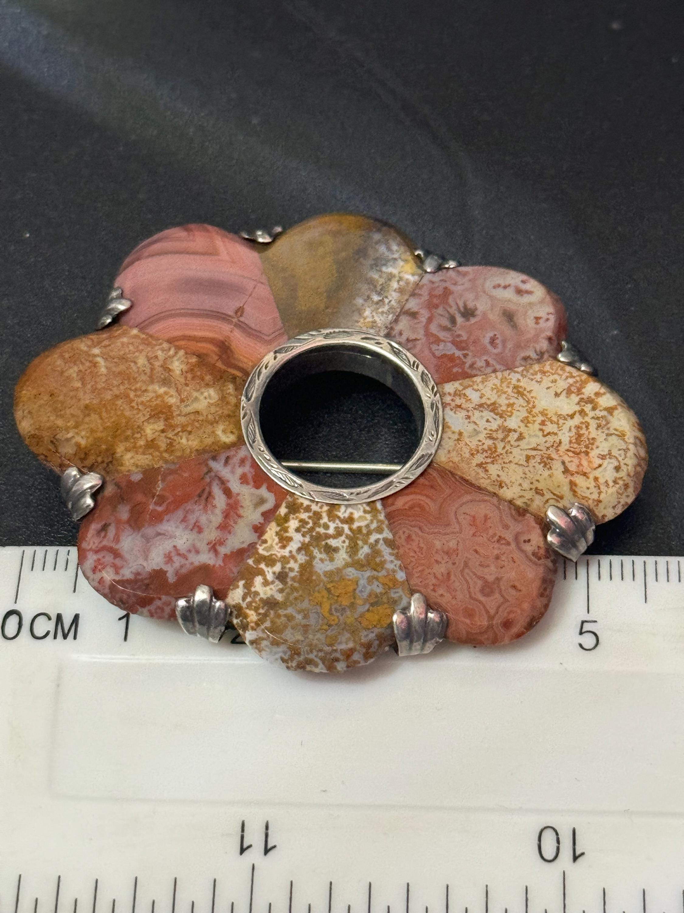Antique sterling silver large scottish silver agate pebble brooch with c clasp celtic highlands broach 925
