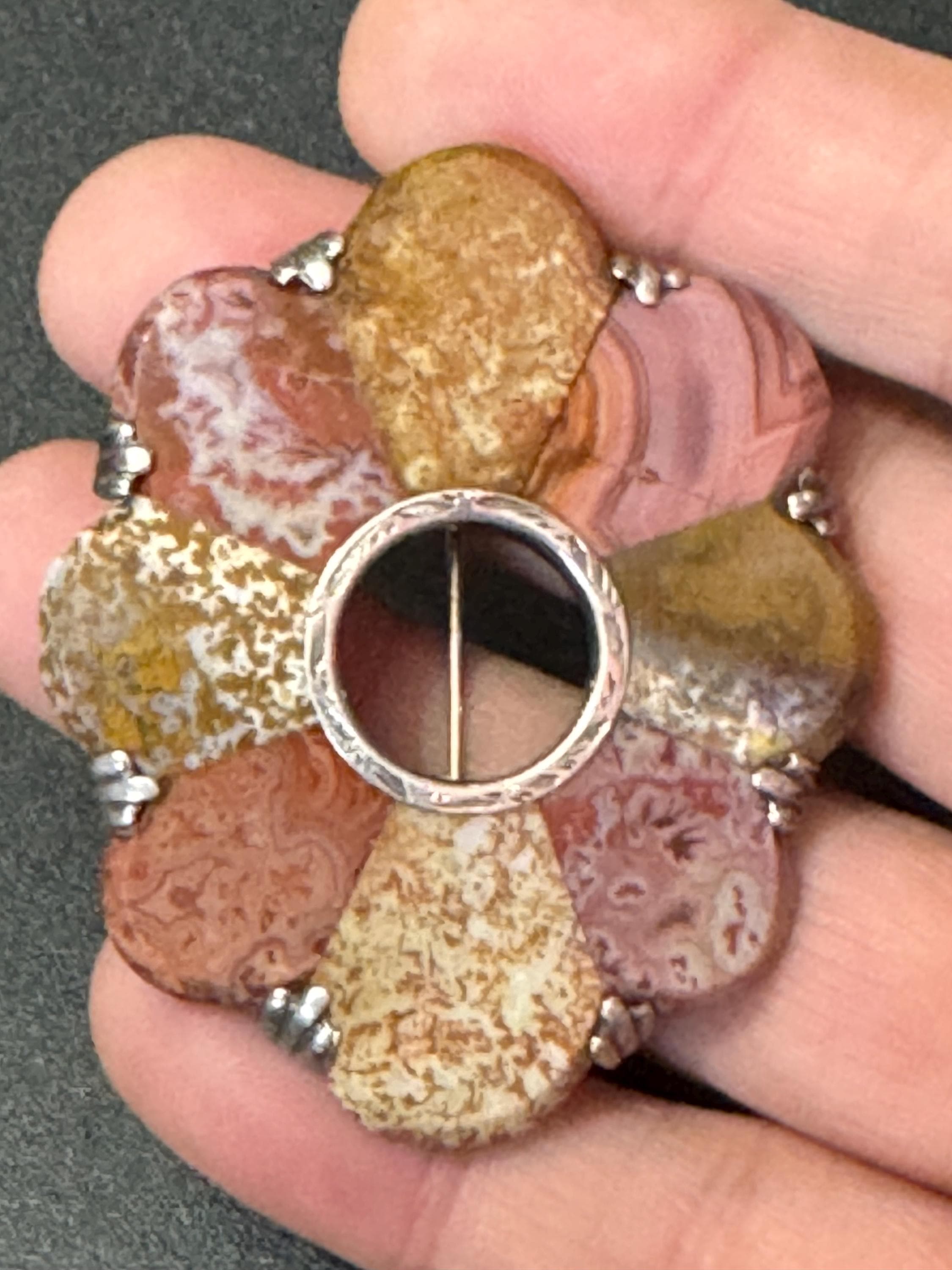 Antique sterling silver large scottish silver agate pebble brooch with c clasp celtic highlands broach 925