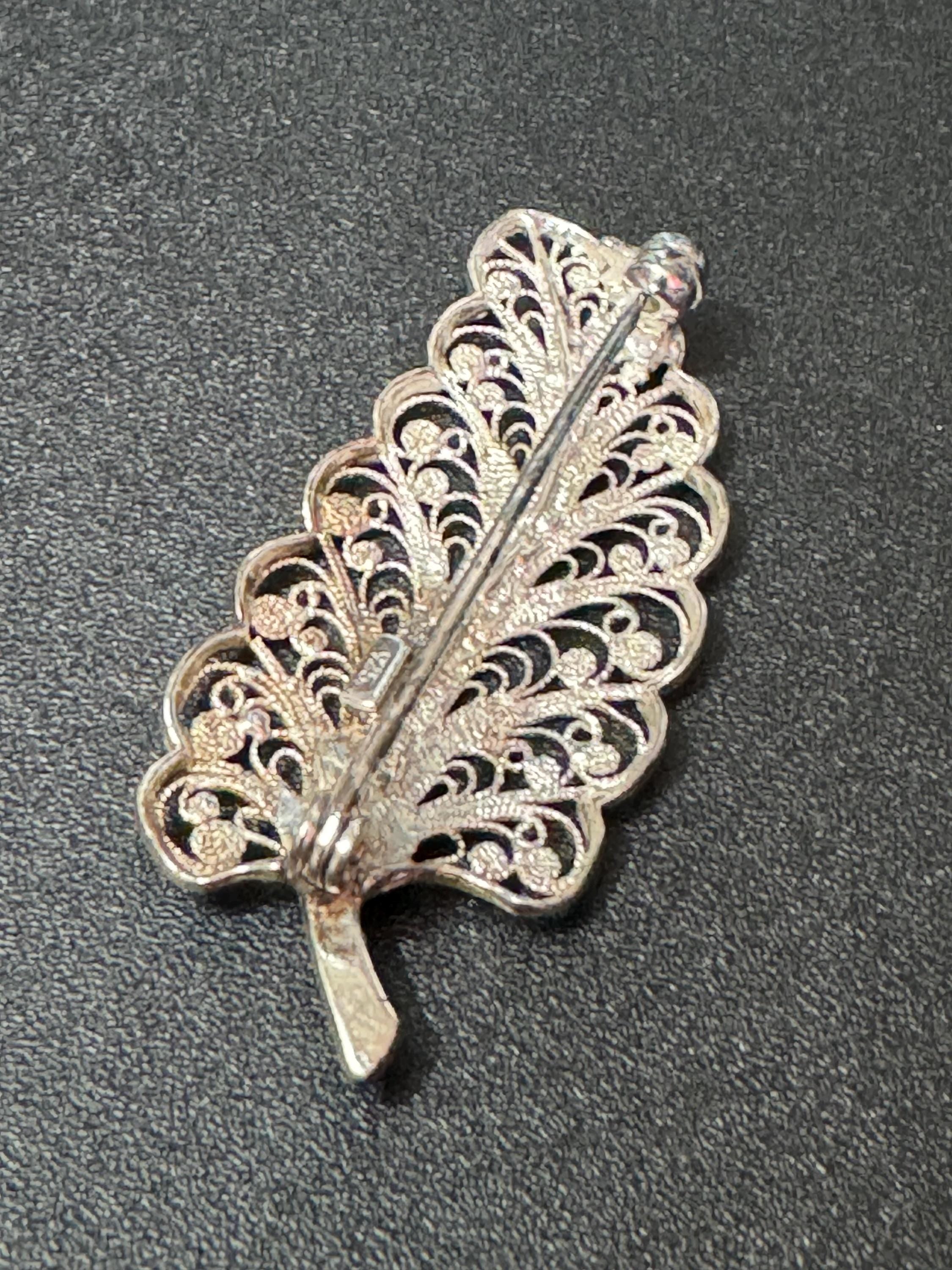 continental silver filigree floral Brooch, Art deco 5cm