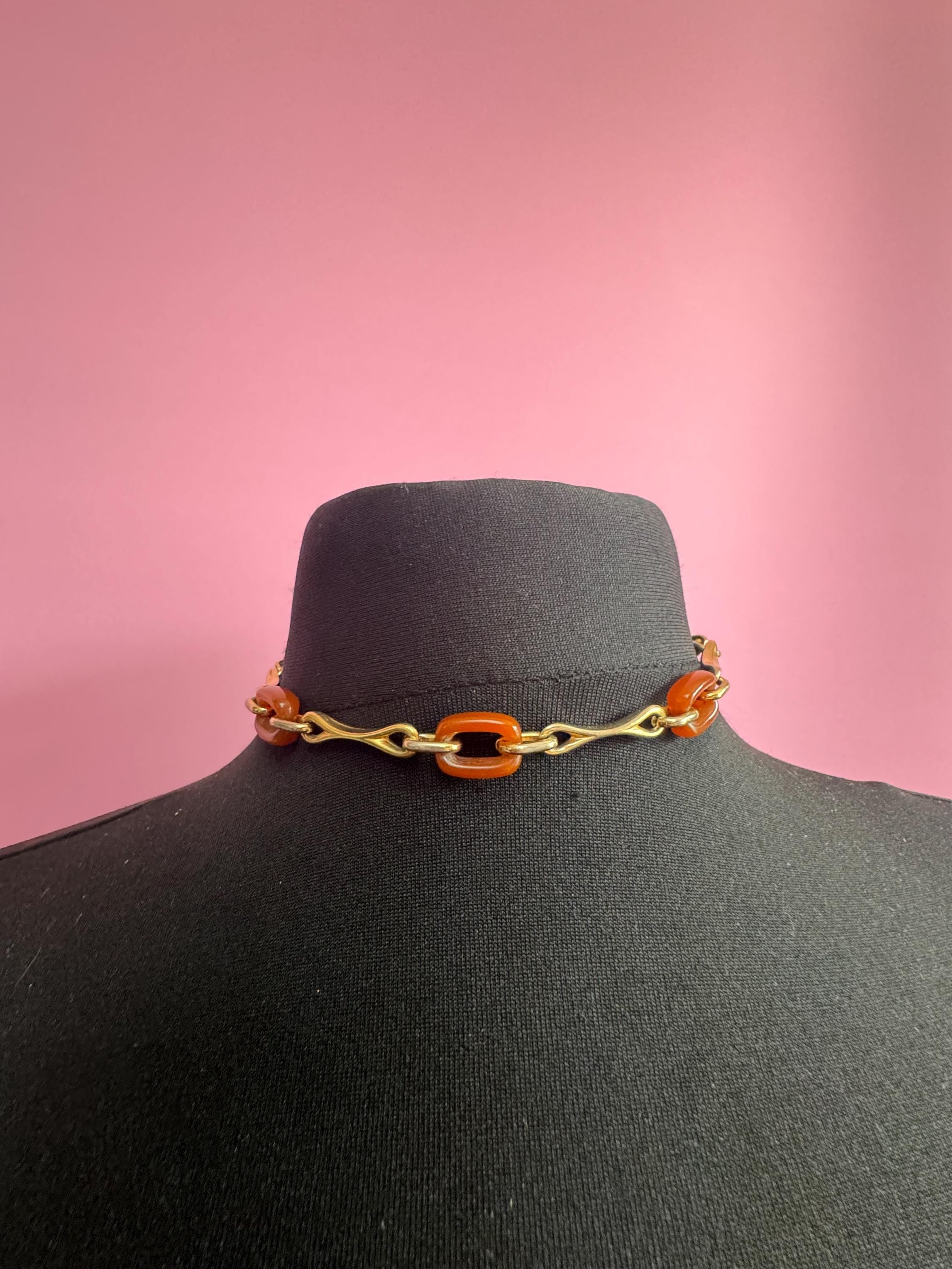 1974 signed GROSSE Designer vintage petite 41cm short gold tone and brown acrylic chain link necklace