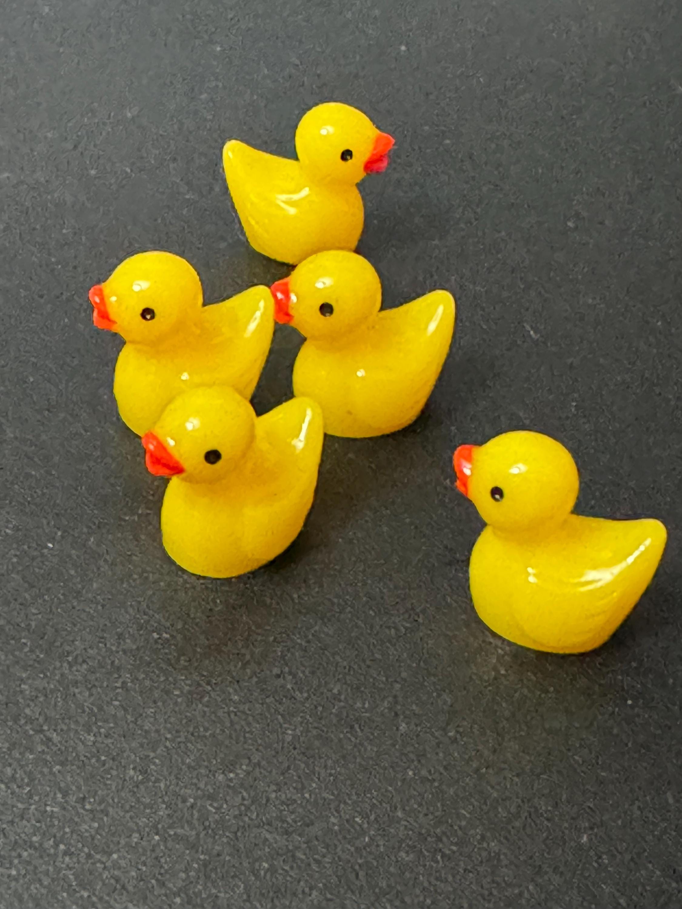 5 x miniature ducks cake toppers fairy garden farmyard dollshouse decorations