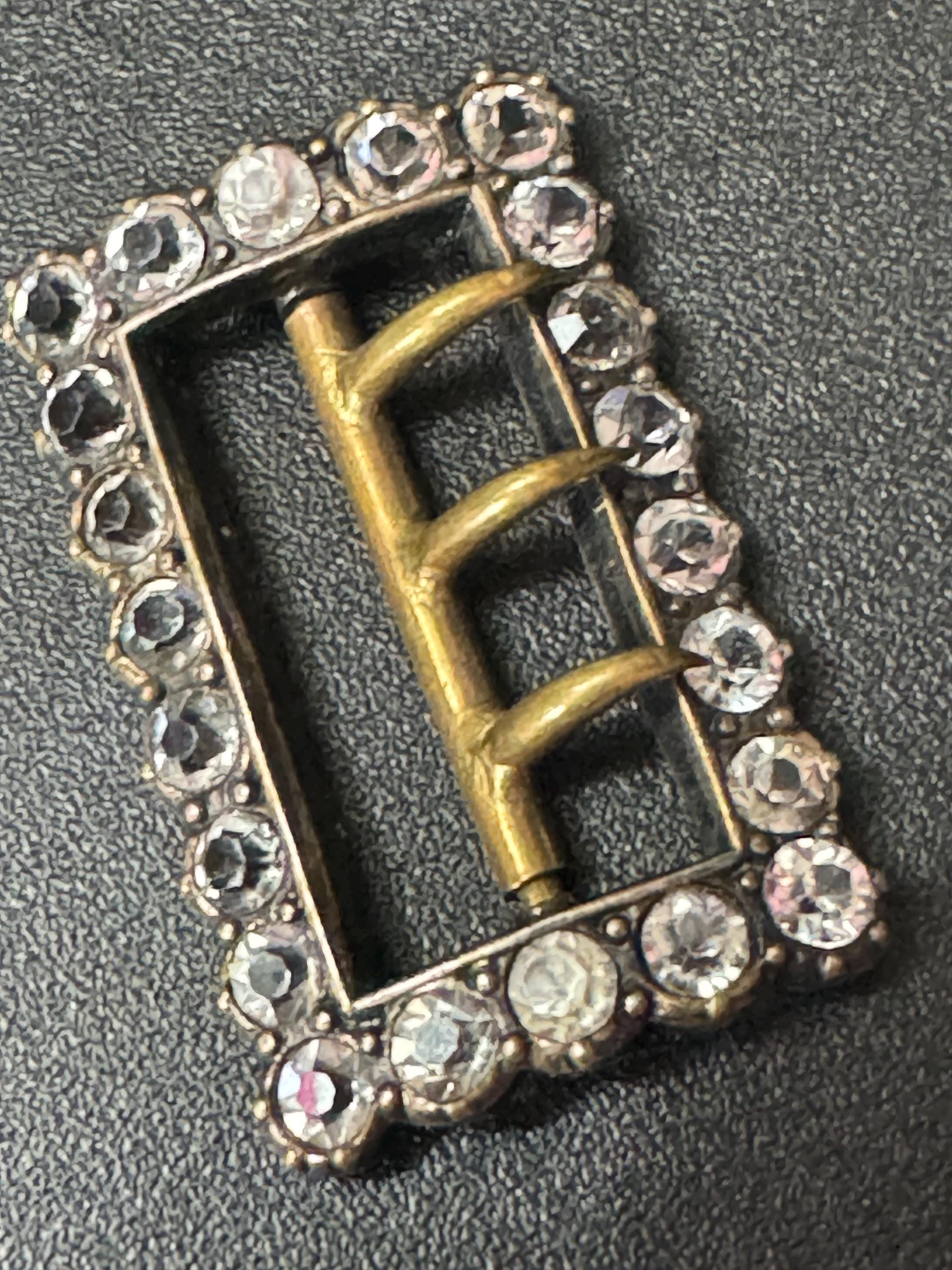 Small Antique Victorian Rhinestone Glass Paste 3 prong Belt Buckle Adornment