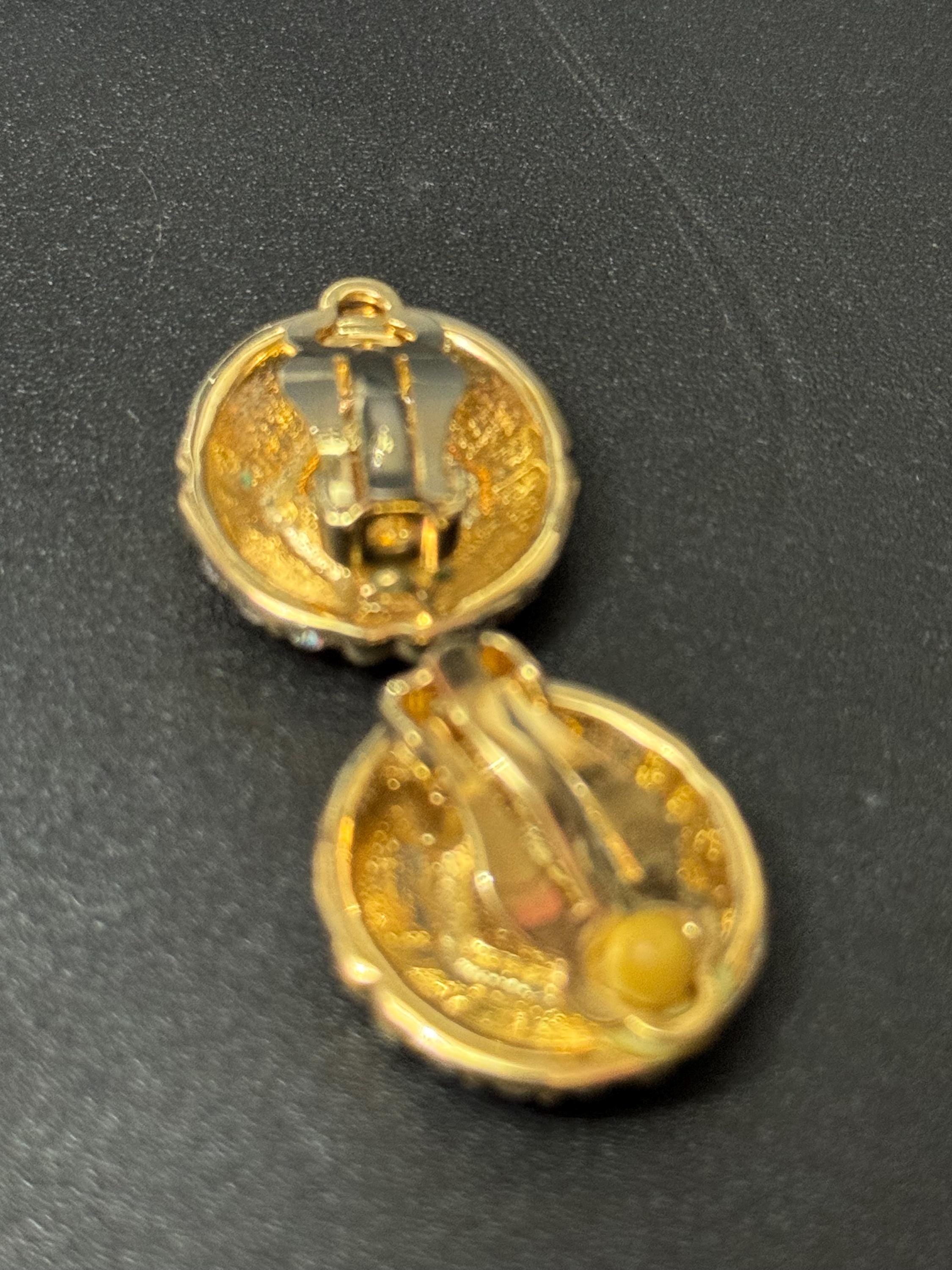 Clear Diamanté paste gold tone round Clip On Earrings