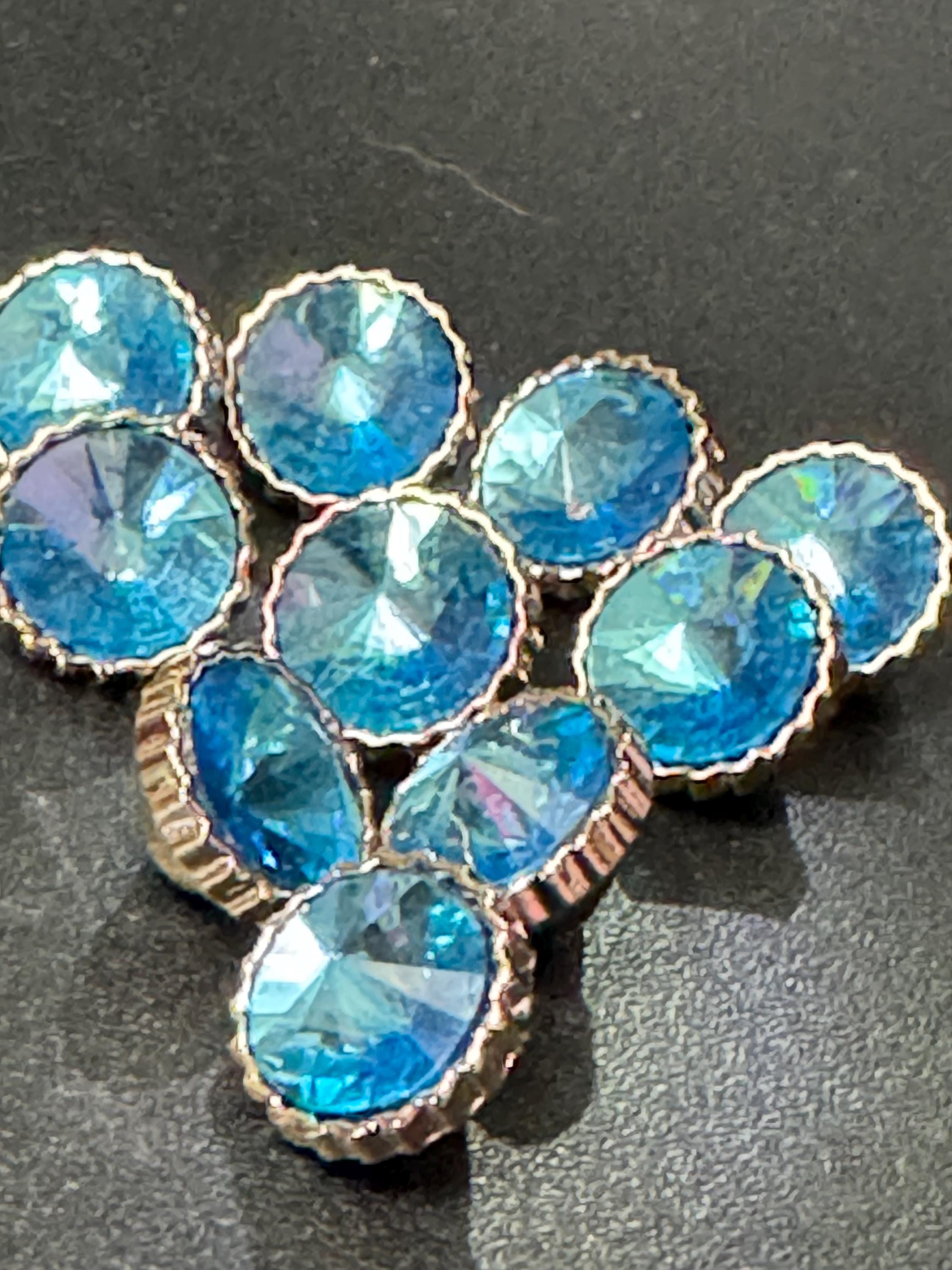 Light Blue Rivoli diamanté Buttons: 12mm Acrylic Crystal with Gold Tone - 10 Pack