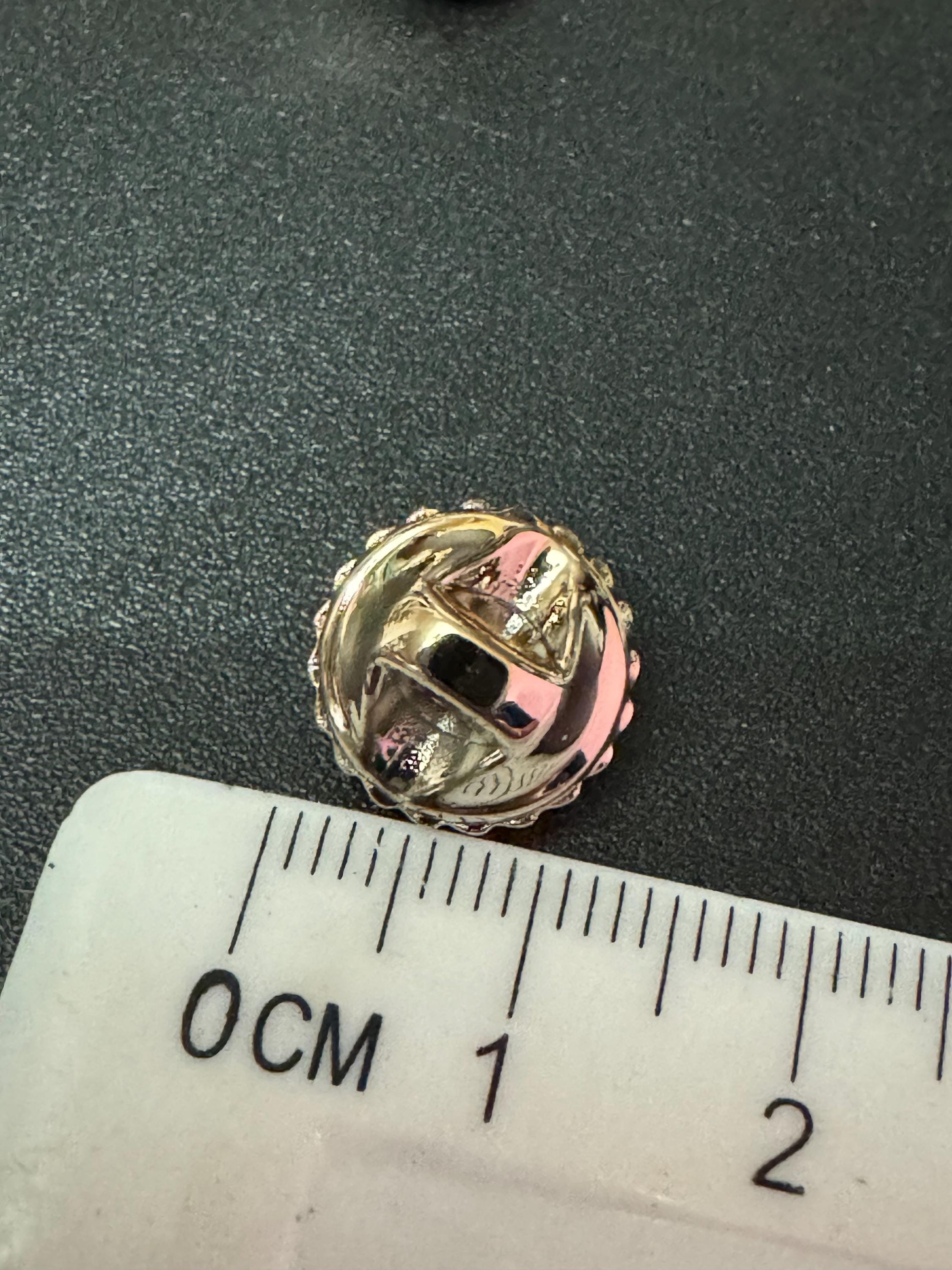 10 pack bright pink Rivoli diamond acrylic crystal plastic buttons, 12mm, gold tone